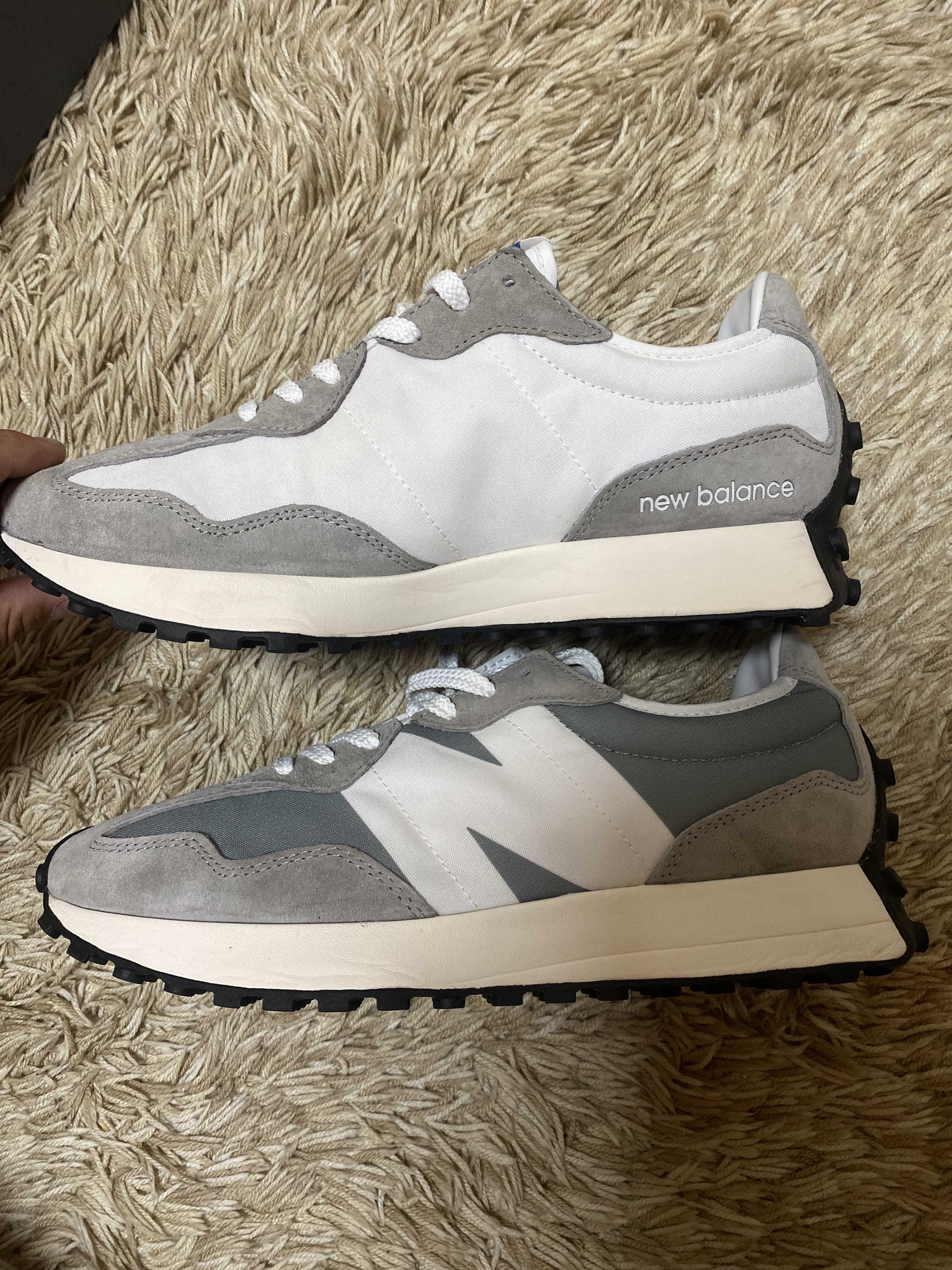 New Balance 327 "Gray"