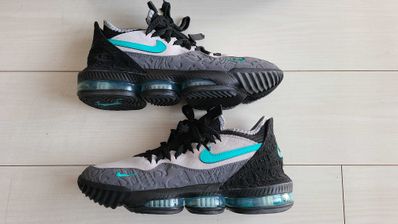atmos × Nike LeBron 16 "Clear Jade"