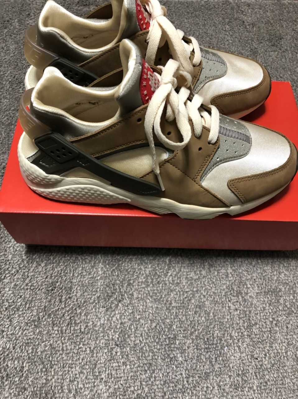 Stussy × Nike Air Huarache "Desert Oak"