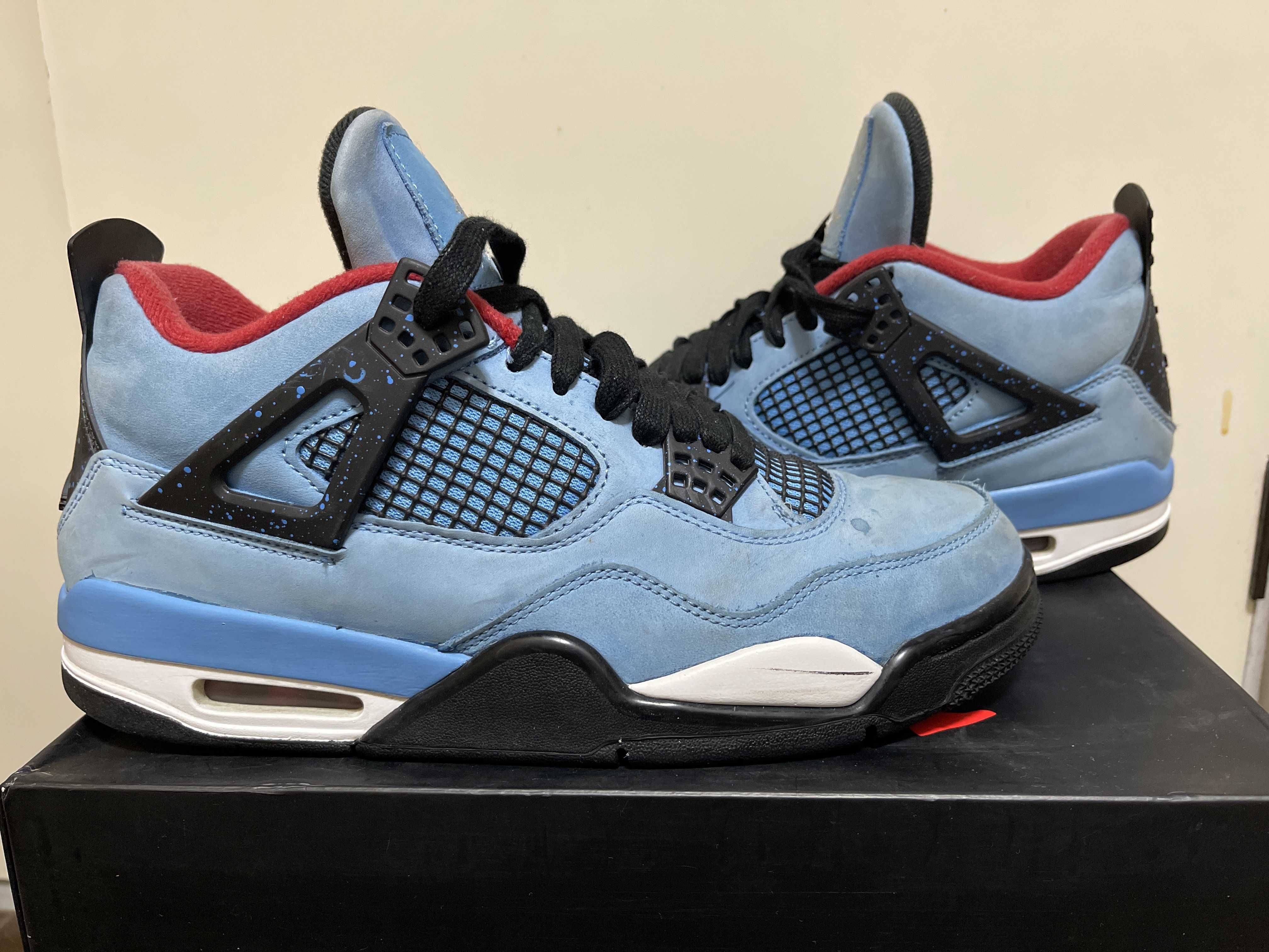 Travis Scott × Nike Air Jordan 4 Retro Cactus Jack "University Blue"