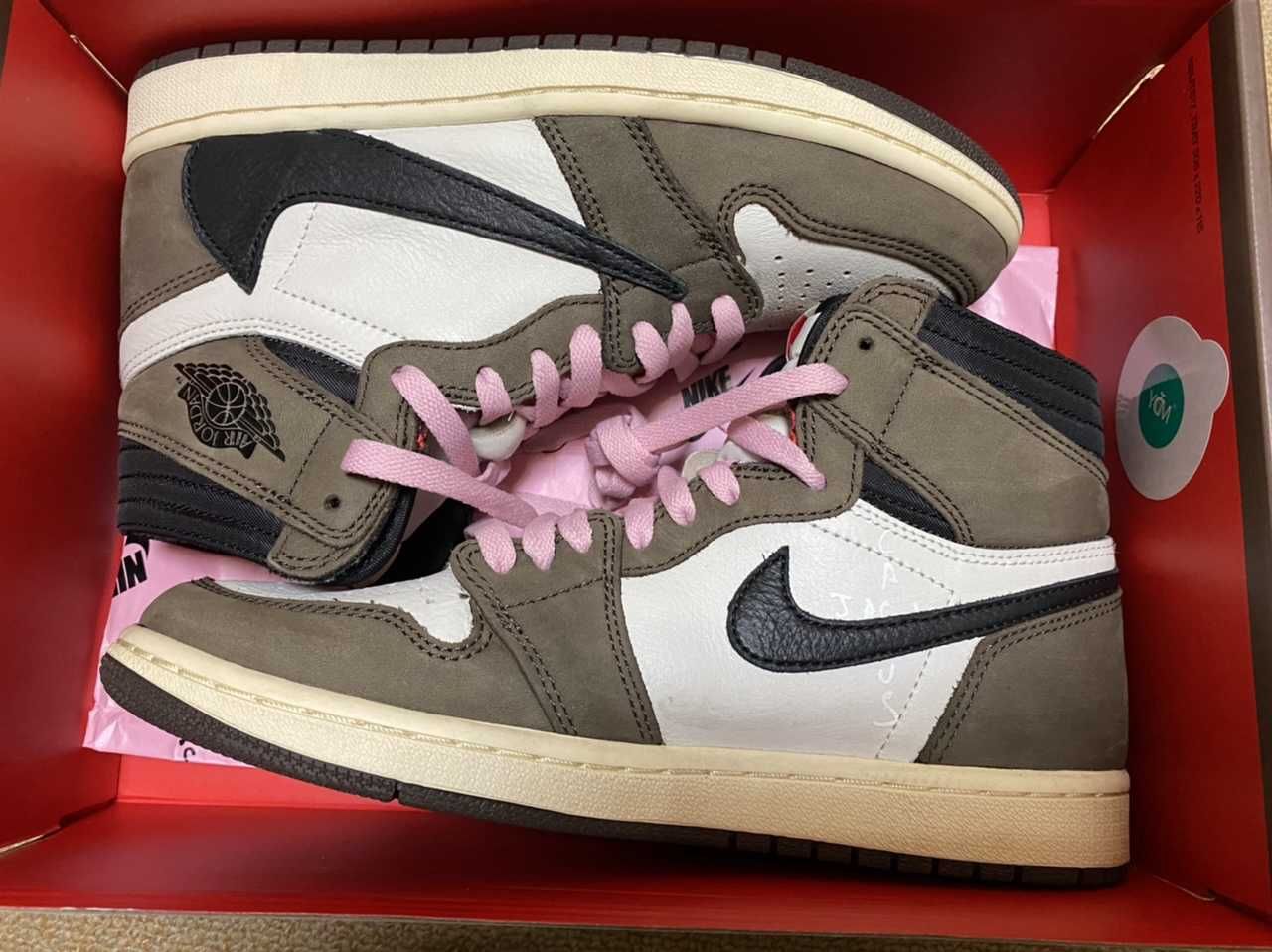 Travis Scott × Nike Air Jordan 1 Retro High OG TS SP "Sail/Dark Mocha"