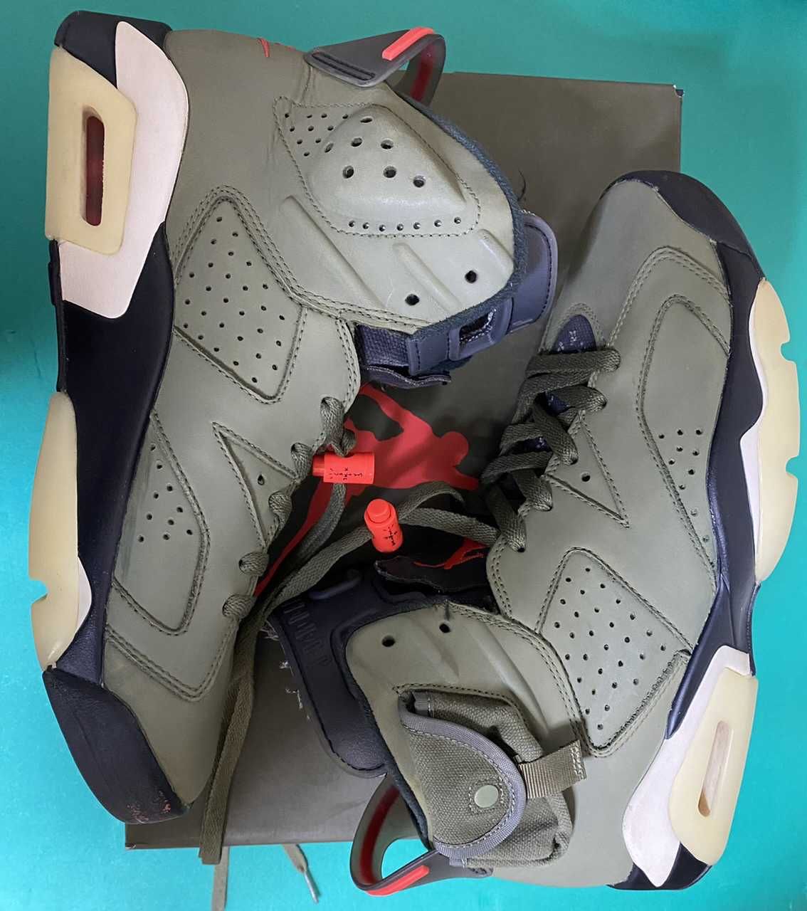 Travis Scott × Nike Air Jordan 6 Retro "Medium Olive"
