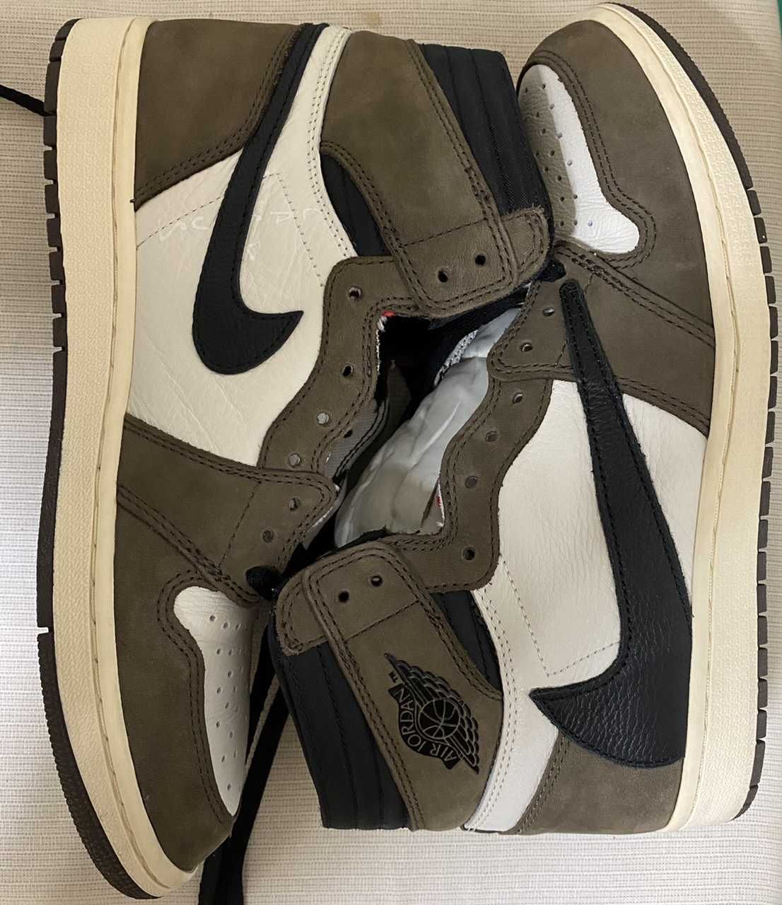 Travis Scott × Nike Air Jordan 1 Retro High OG TS SP "Sail/Dark Mocha"