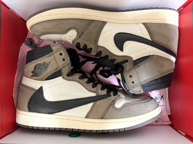 Travis Scott × Nike Air Jordan 1 Retro High OG TS SP "Sail/Dark Mocha"