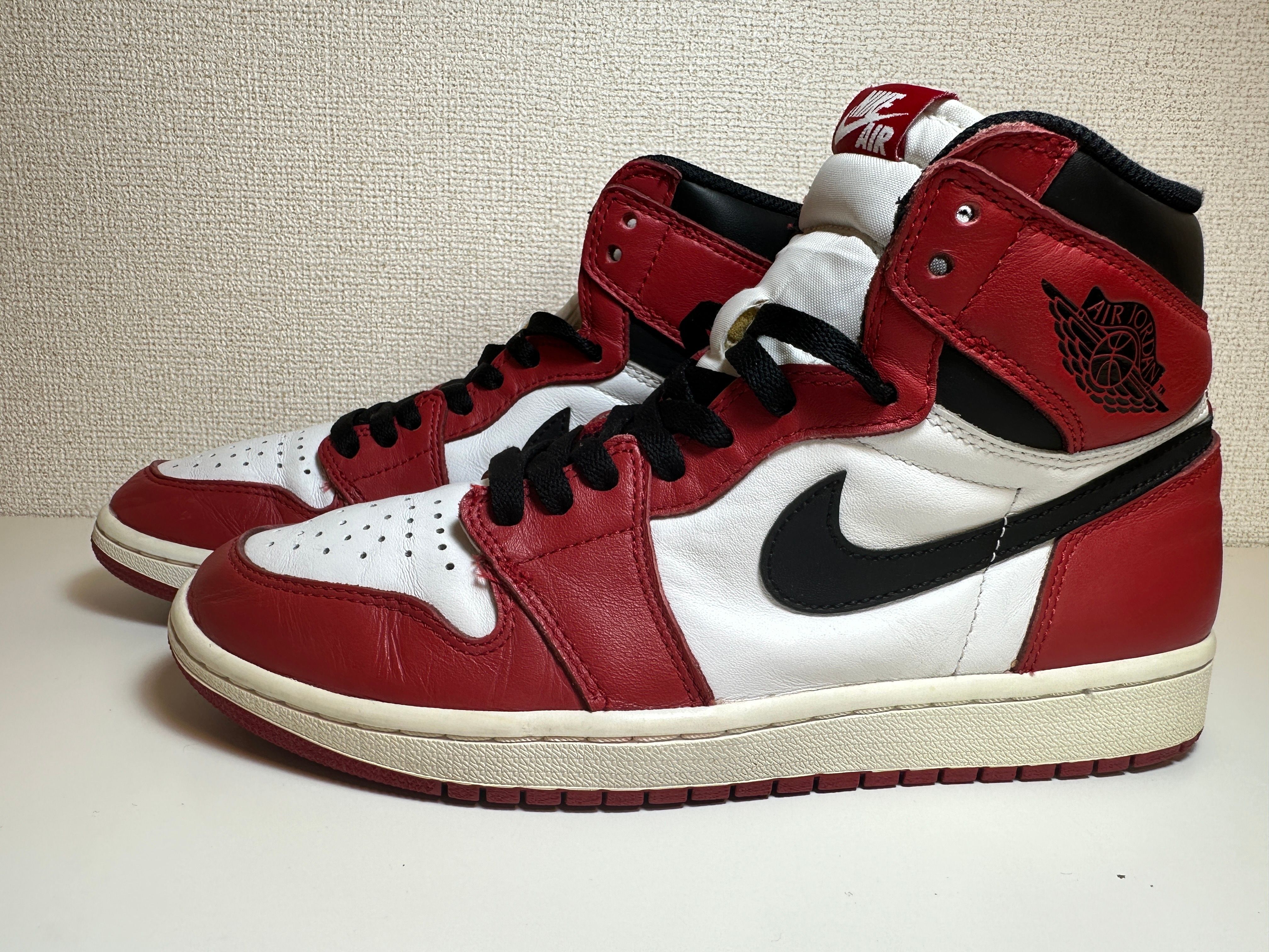 Nike Air Jordan 1 Retro High "Chicago" (2015)