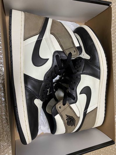 Nike Air Jordan 1 High OG "Sail/Dark Mocha/Black"