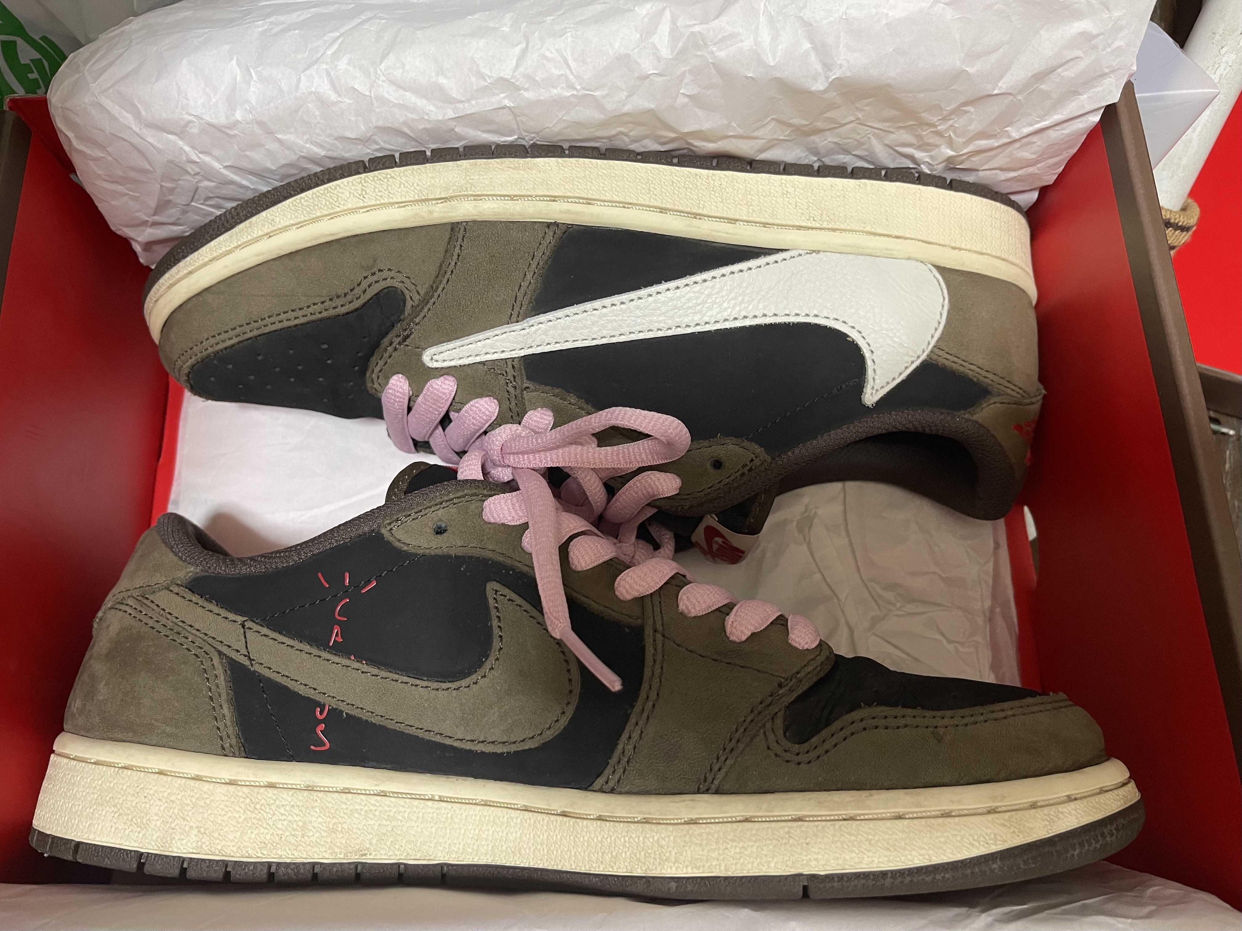 Travis Scott × Nike Air Jordan 1 Low OG SP-T "Black/Dark Mocha"