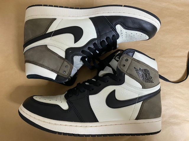 Nike Air Jordan 1 High OG "Sail/Dark Mocha/Black"