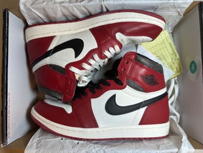 Nike Air Jordan 1 High OG "Lost & Found/Chicago"