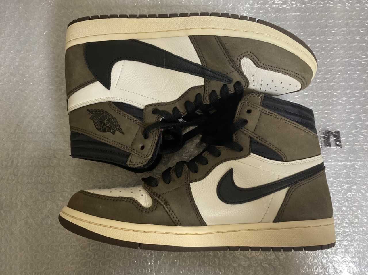 Travis Scott × Nike Air Jordan 1 Retro High OG TS SP "Sail/Dark Mocha"