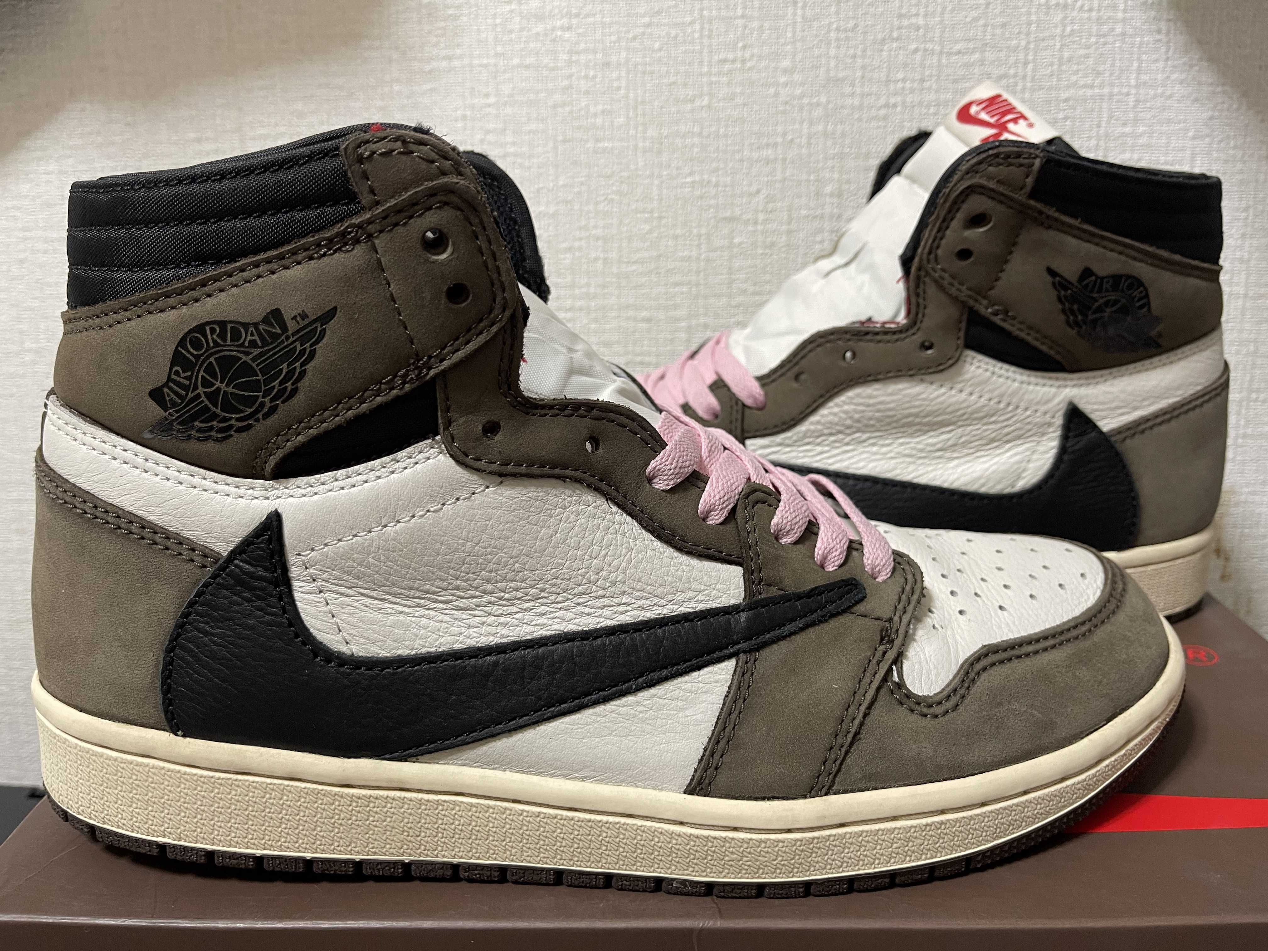 Travis Scott × Nike Air Jordan 1 Retro High OG TS SP "Sail/Dark Mocha"