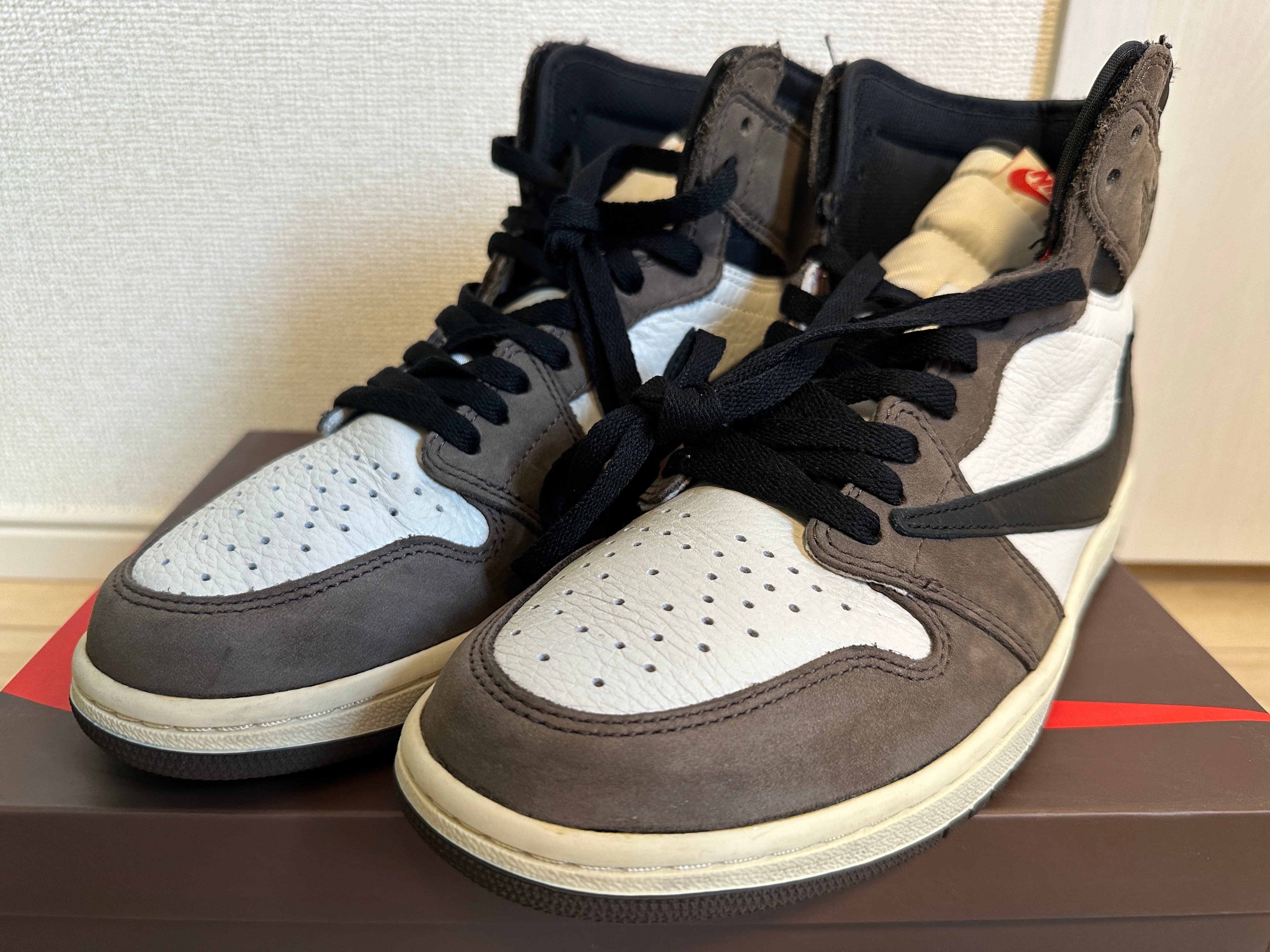 Travis Scott × Nike Air Jordan 1 Retro High OG TS SP "Sail/Dark Mocha"