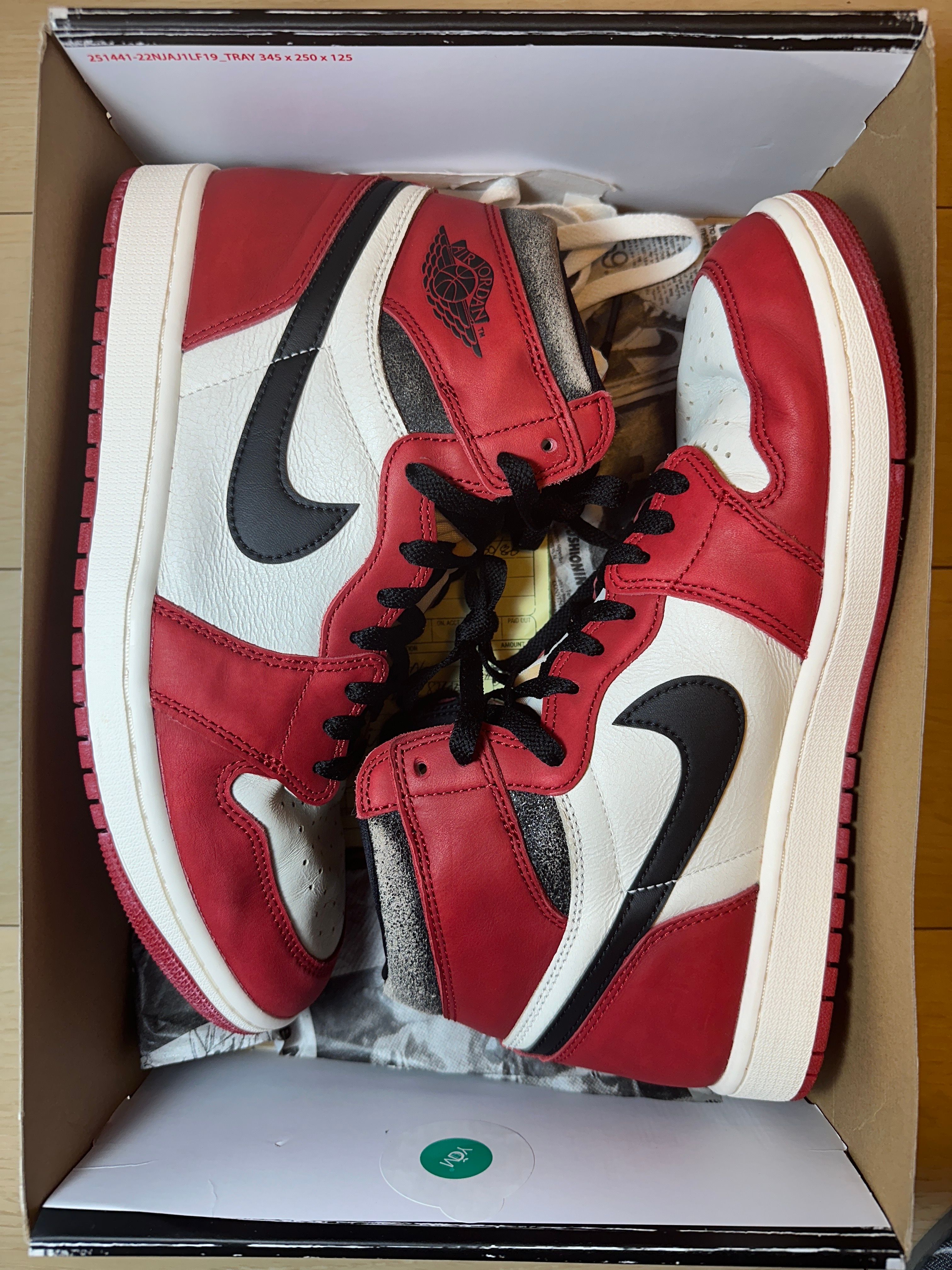 Nike Air Jordan 1 High OG "Lost & Found/Chicago"