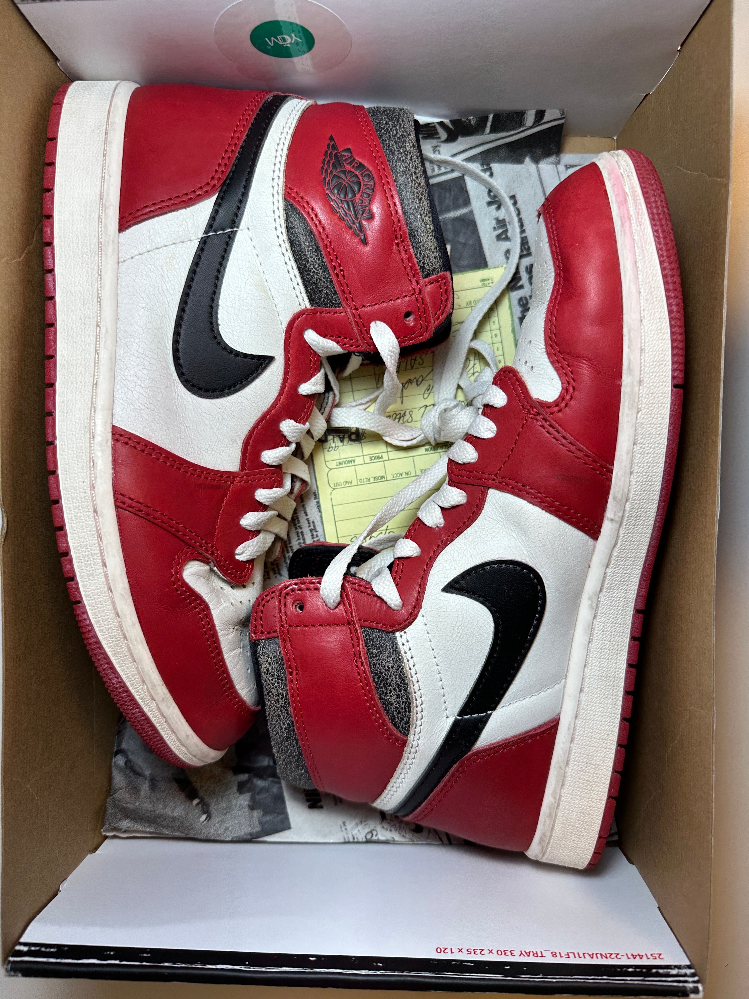 Nike Air Jordan 1 High OG "Lost & Found/Chicago"