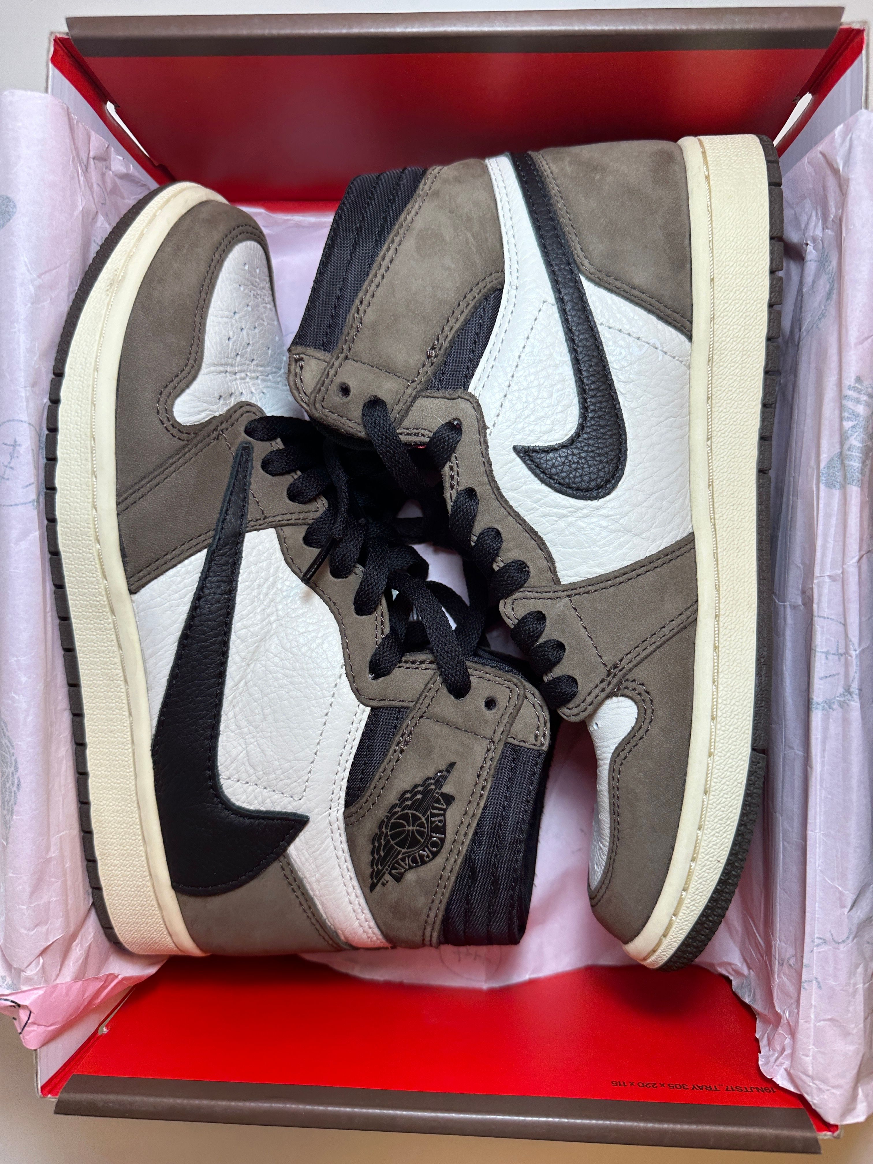 Travis Scott × Nike Air Jordan 1 Retro High OG TS SP "Sail/Dark Mocha"