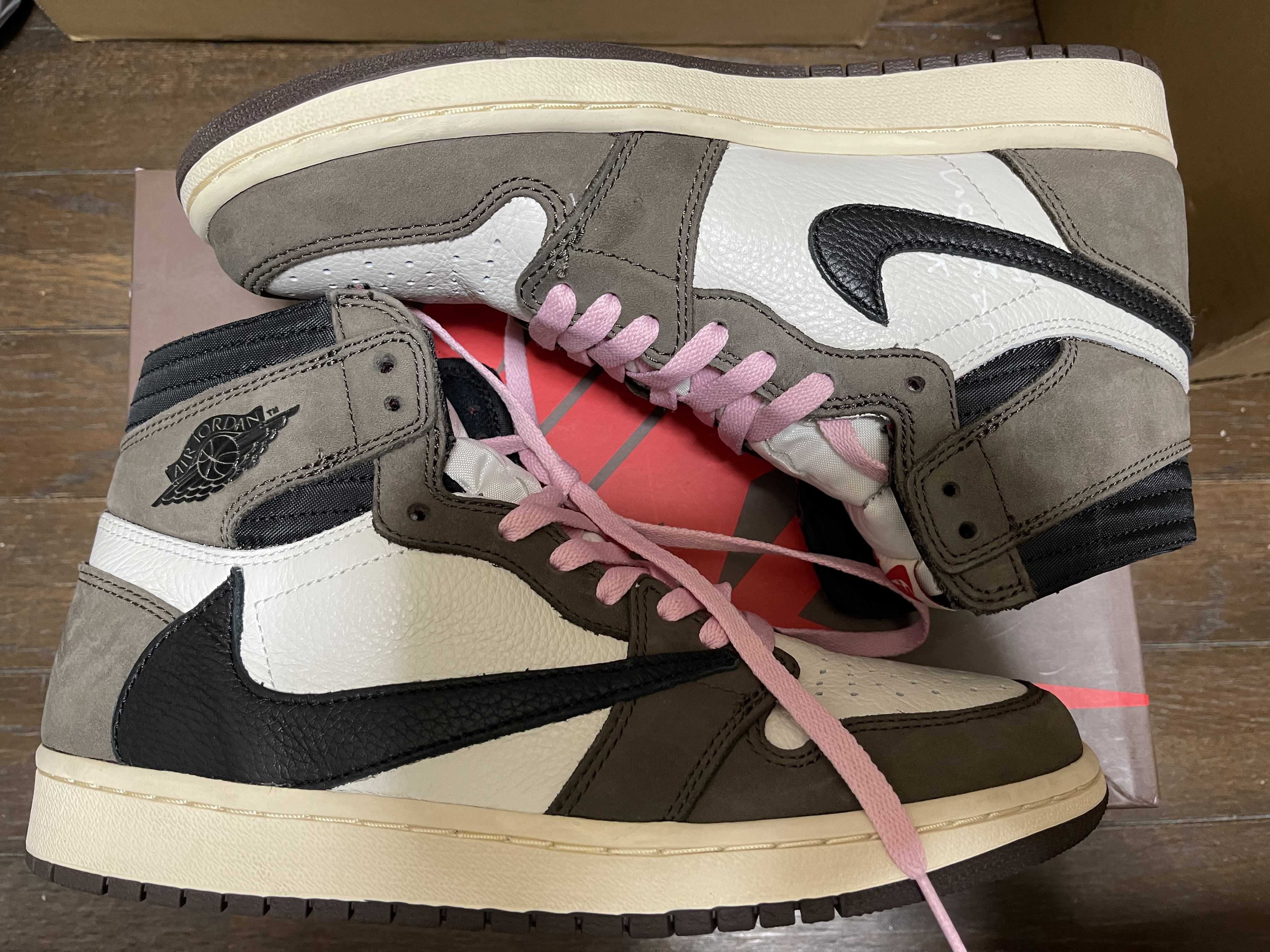 Travis Scott × Nike Air Jordan 1 Retro High OG TS SP "Sail/Dark Mocha"