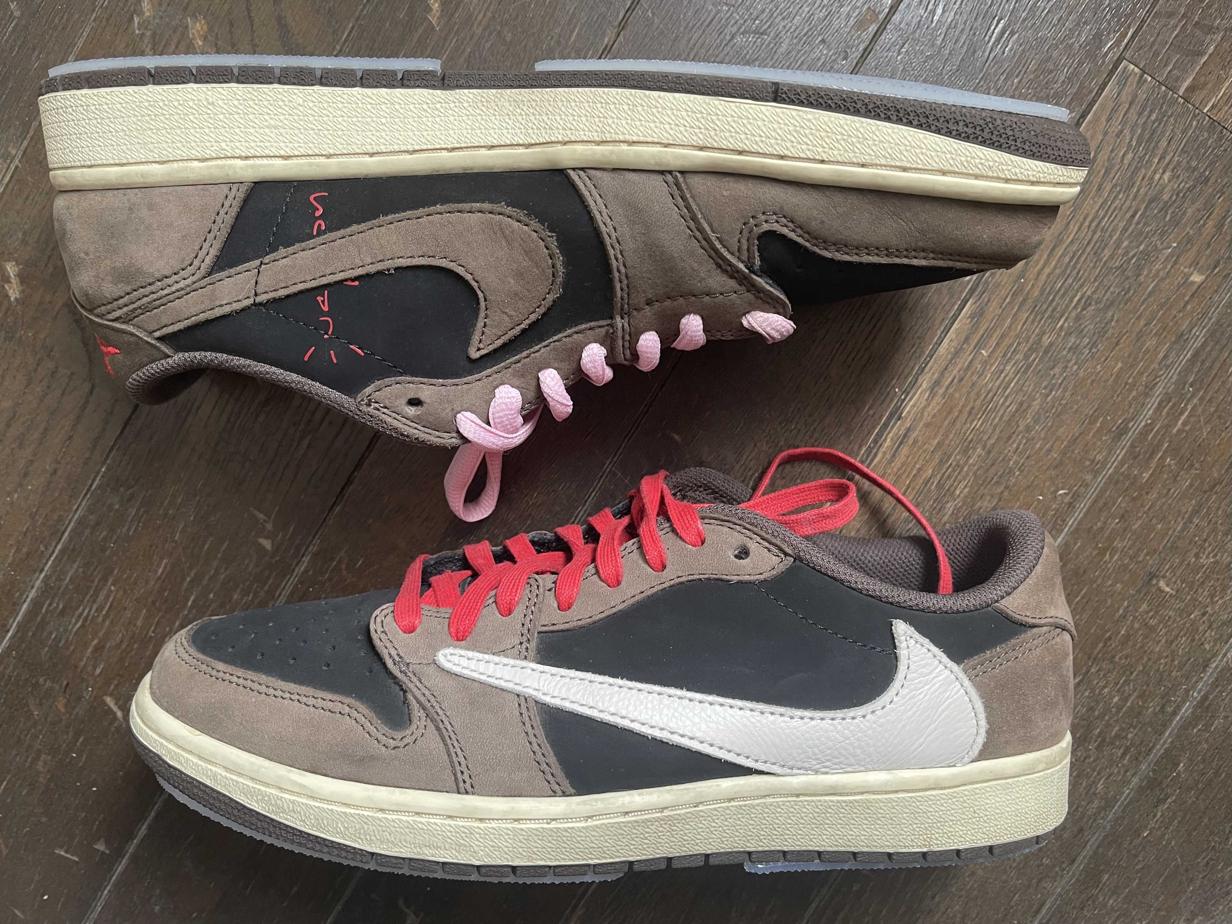 Travis Scott × Nike Air Jordan 1 Low OG SP-T  "Black/Dark Mocha"