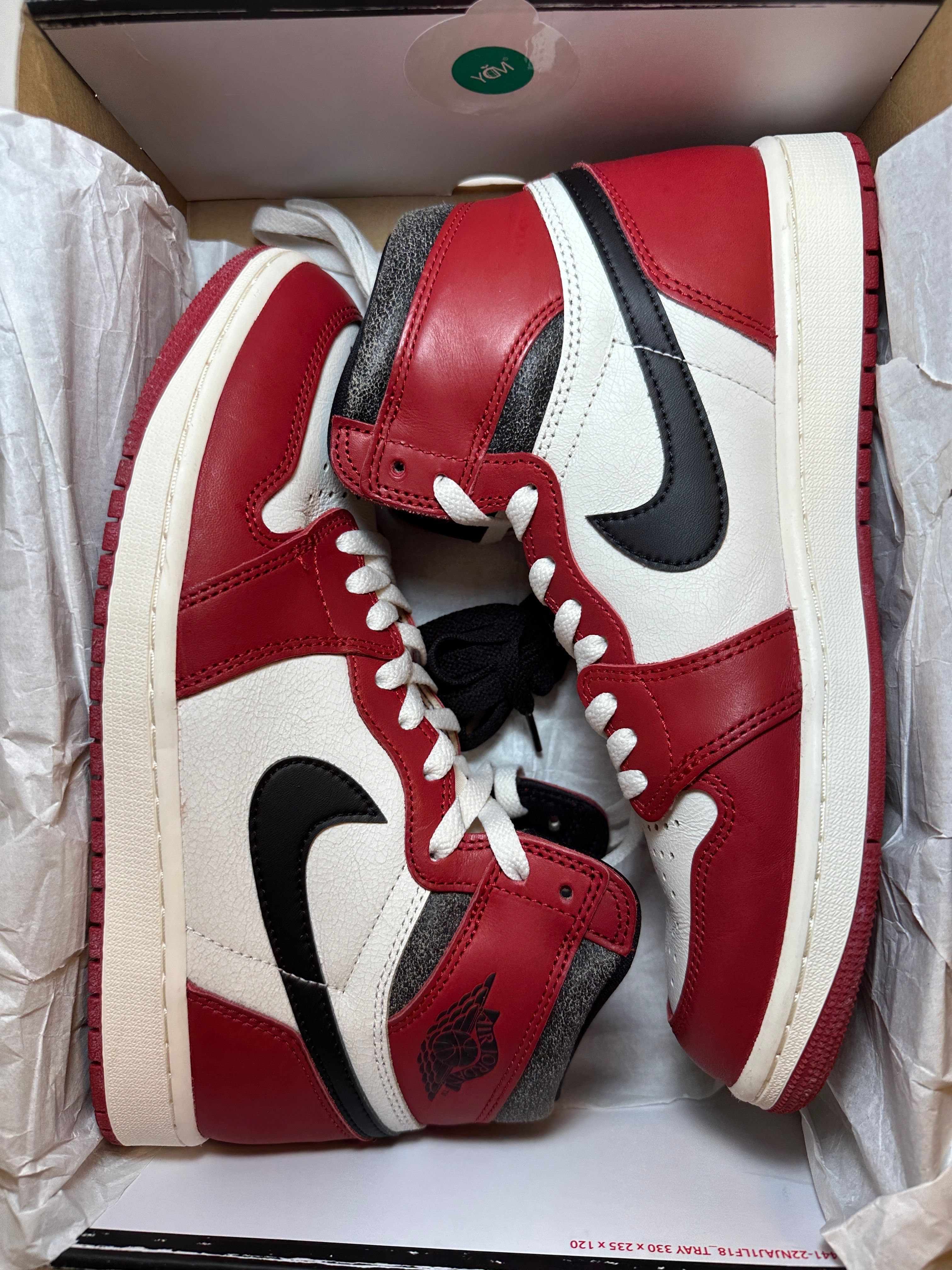 Nike Air Jordan 1 High OG "Lost & Found/Chicago"