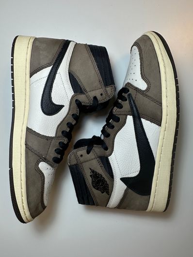 Travis Scott × Nike Air Jordan 1 Retro High OG TS SP "Sail/Dark Mocha"