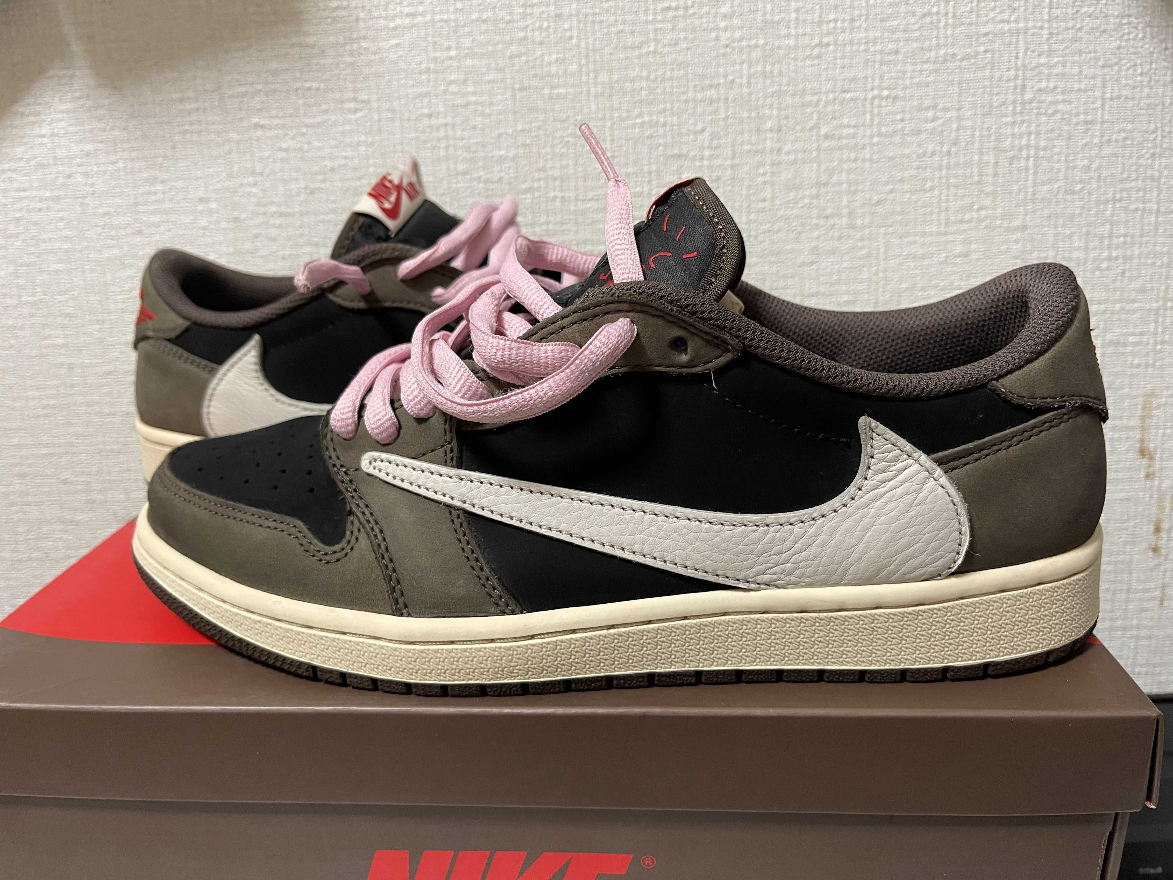 Travis Scott × Nike Air Jordan 1 Low OG SP-T "Black/Dark Mocha"