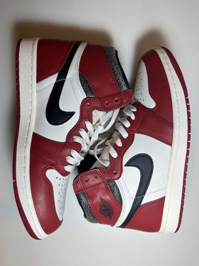 Nike Air Jordan 1 High OG "Lost & Found/Chicago"