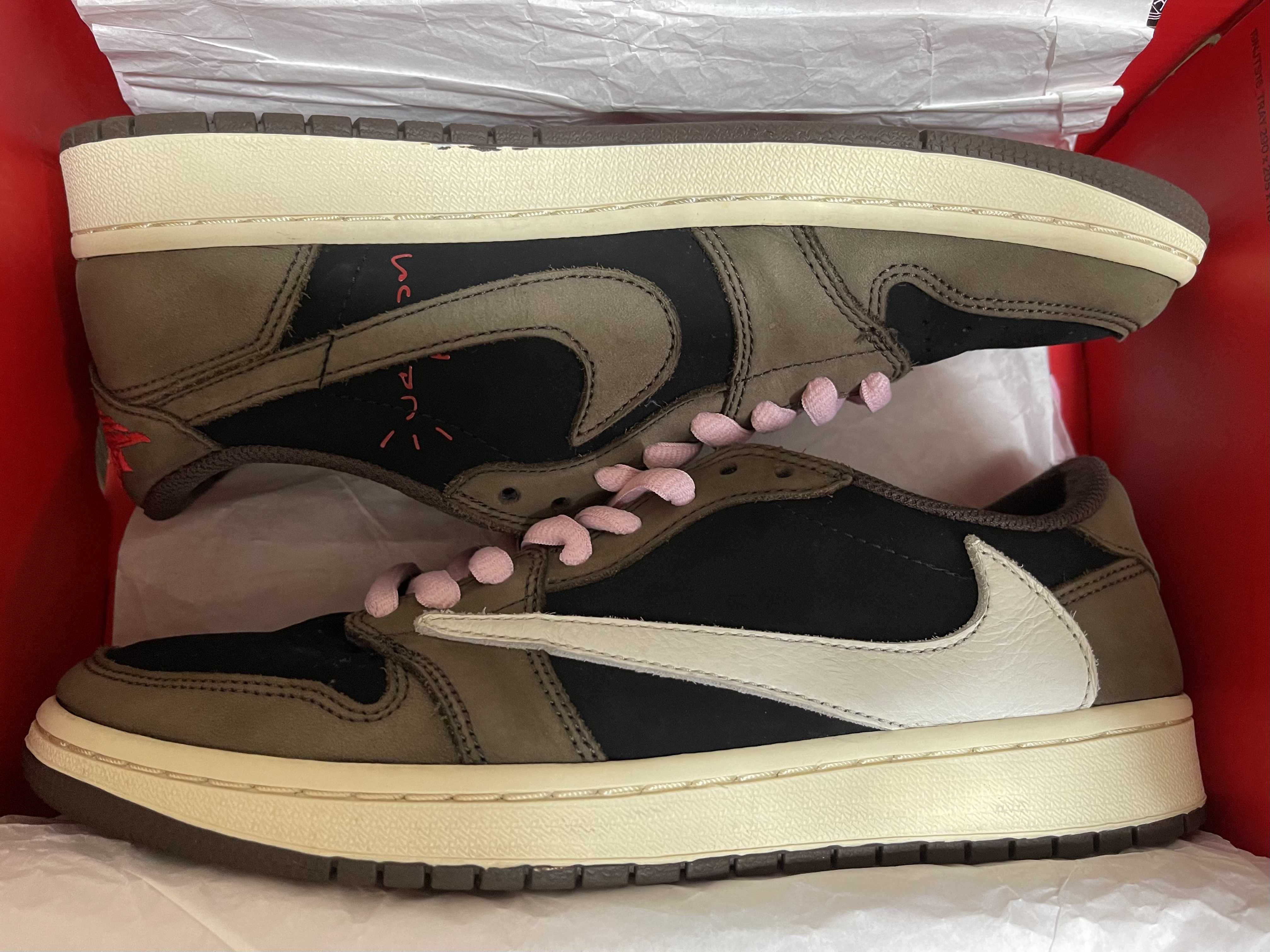 Travis Scott × Nike Air Jordan 1 Low OG SP-T  "Black/Dark Mocha"