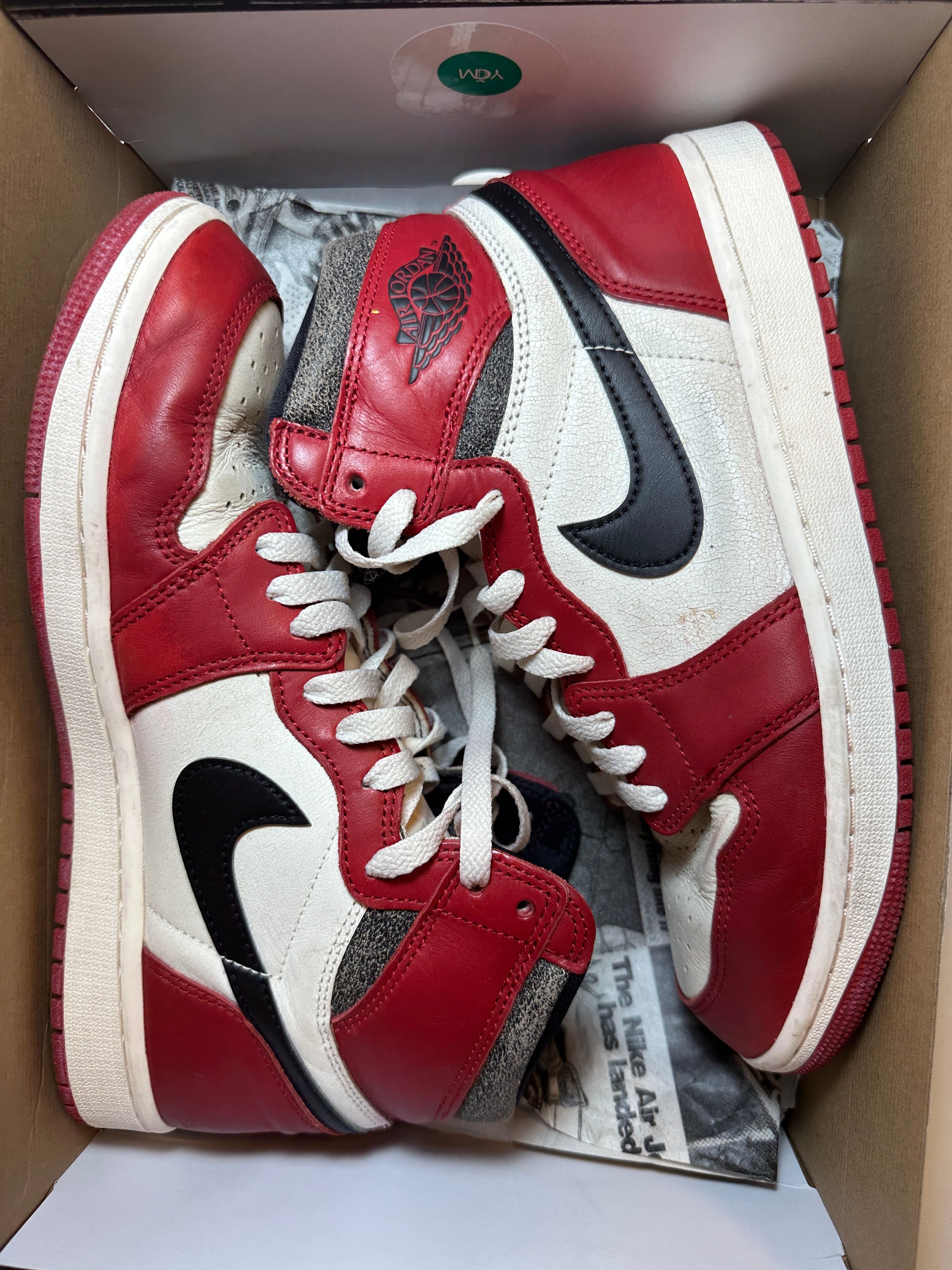 Nike Air Jordan 1 High OG "Lost & Found/Chicago"