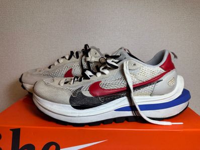sacai × Nike Vapor Waffle "Royal Fuchsia"