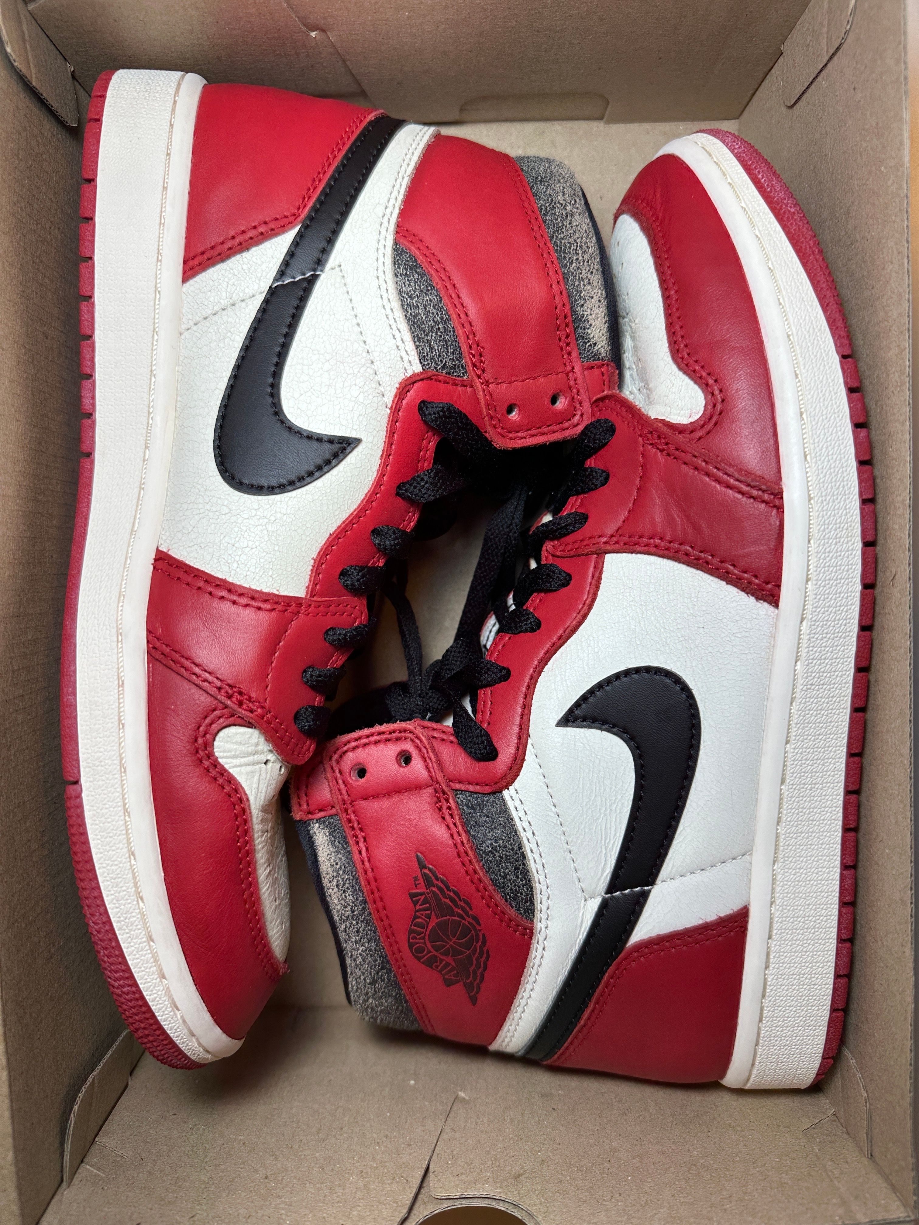 Nike Air Jordan 1 High OG "Lost & Found/Chicago"