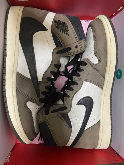 Travis Scott × Nike Air Jordan 1 Retro High OG TS SP "Sail/Dark Mocha"