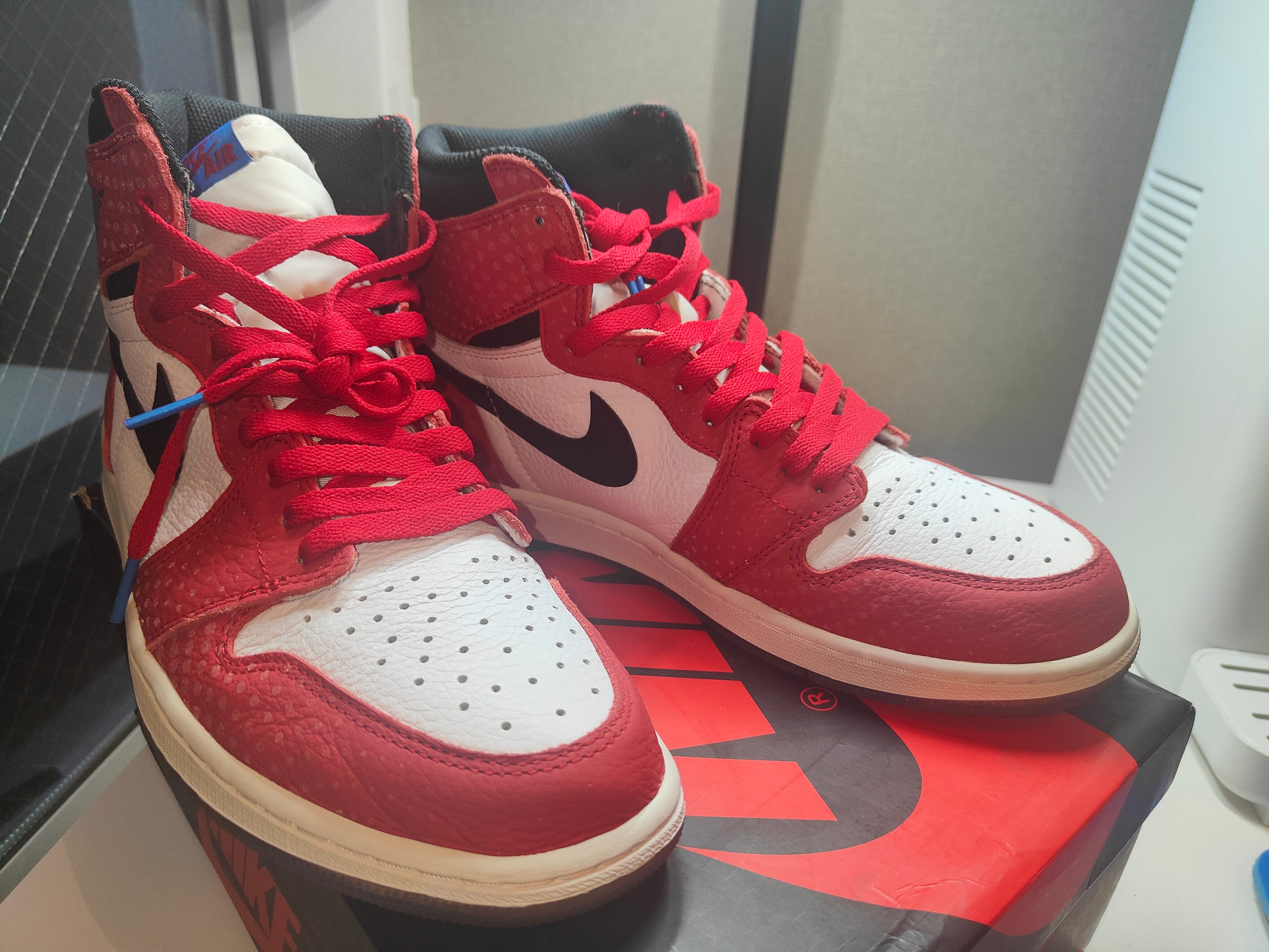 Spiderman × Nike Air Jordan 1 Origin Story "Gym Red/White/Photo Blue/Black"