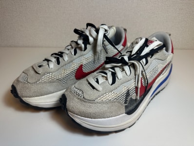 sacai × Nike Vapor Waffle "Royal Fuchsia"