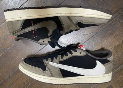 Travis Scott × Nike Air Jordan 1 Low OG SP-T "Black/Dark Mocha"