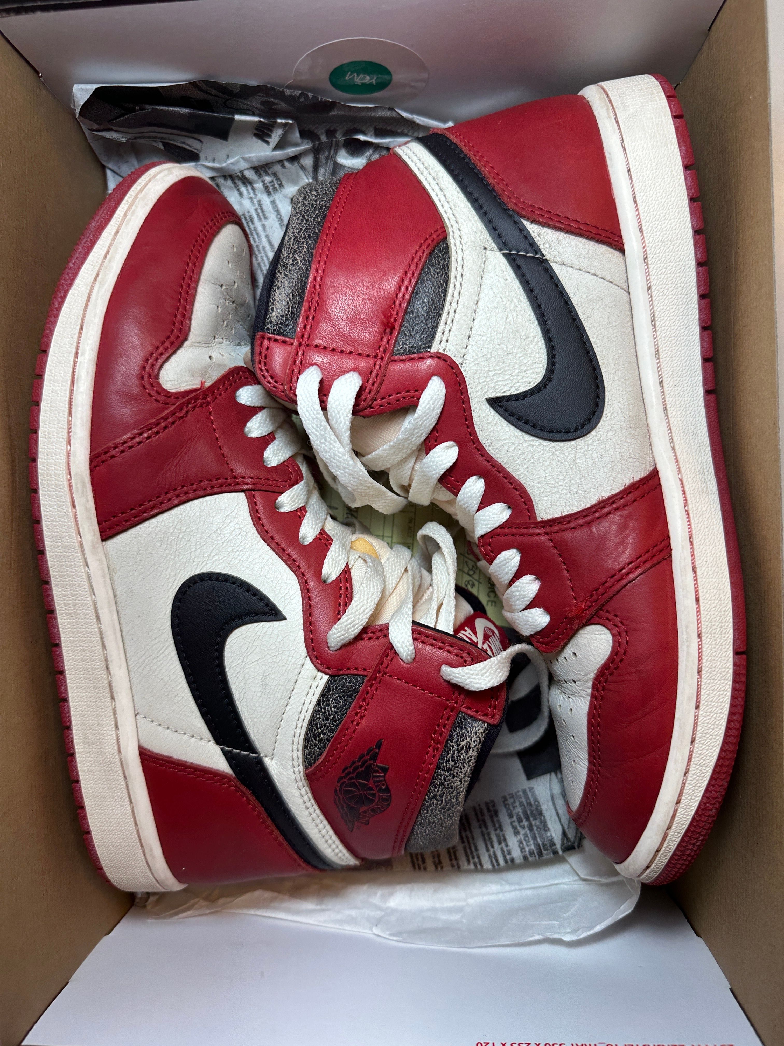 Nike Air Jordan 1 High OG "Lost & Found/Chicago"