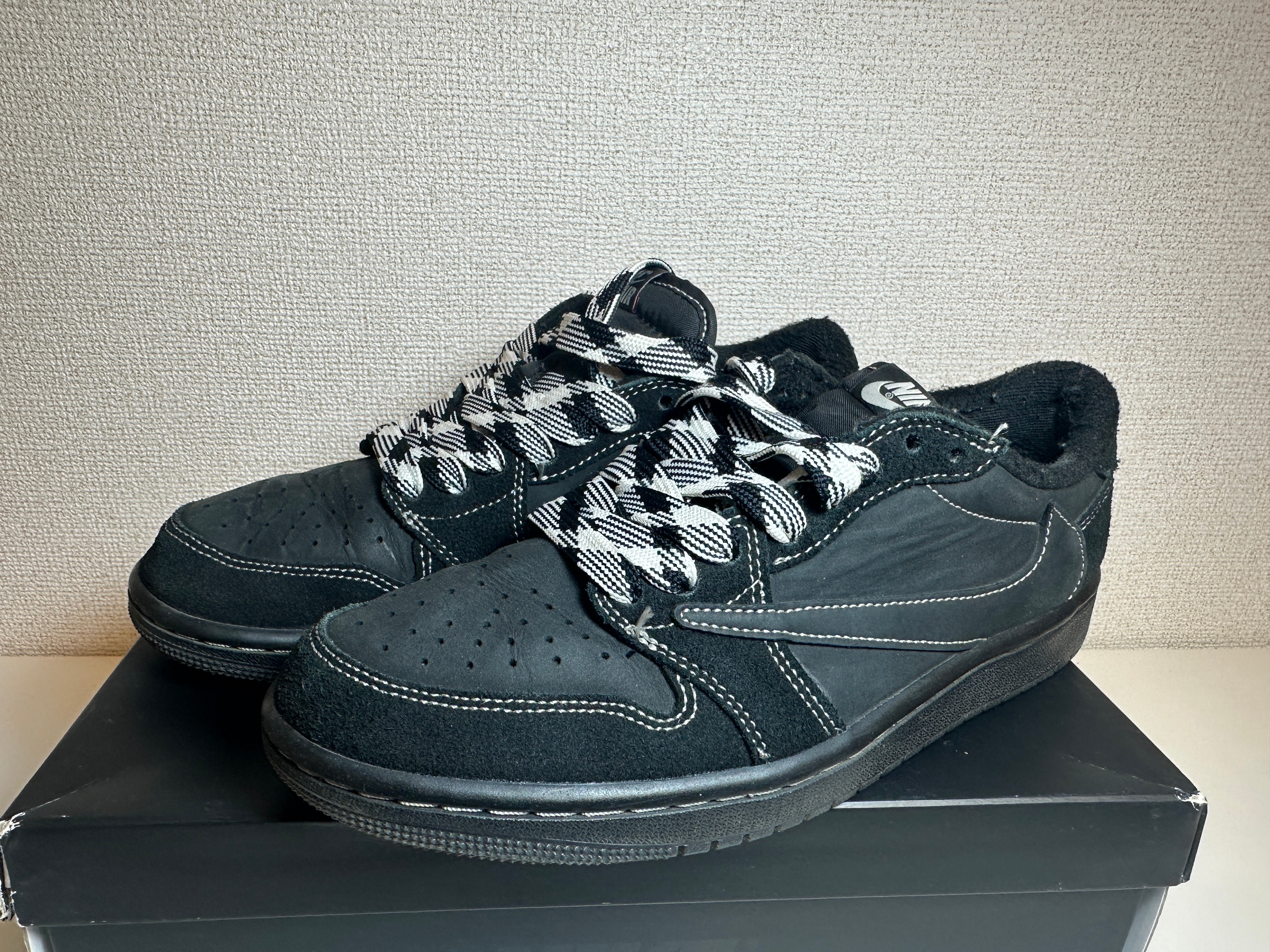 Travis Scott × Nike Air Jordan 1 Low OG SP "Black Phantom"