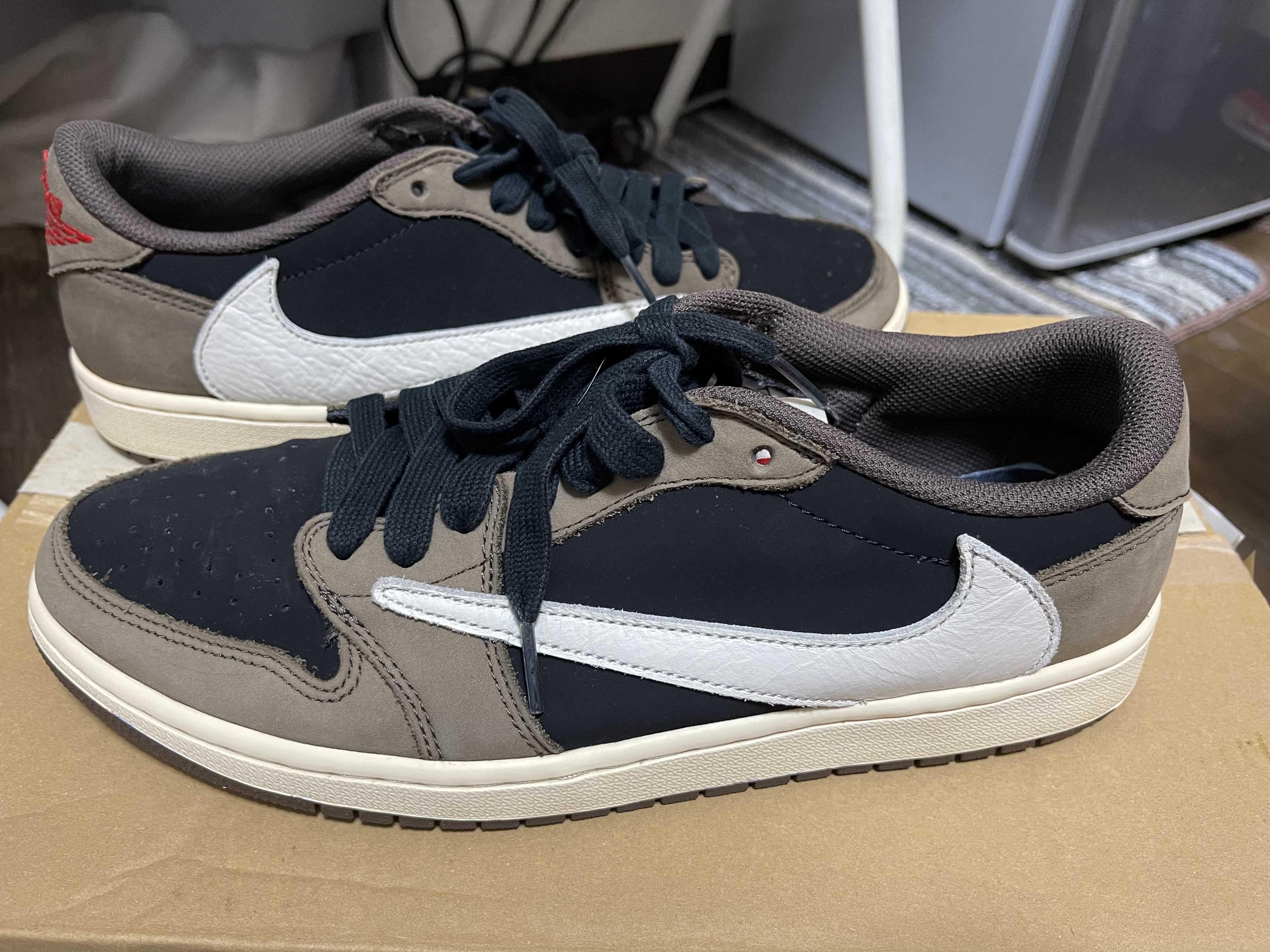Travis Scott × Nike Air Jordan 1 Low OG SP-T "Black/Dark Mocha"