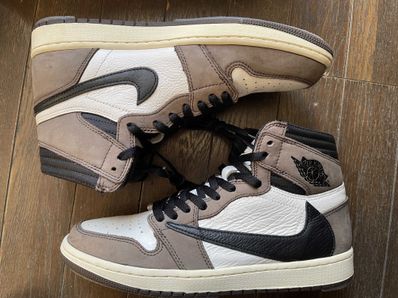 Travis Scott × Nike Air Jordan 1 Retro High OG TS SP "Sail/Dark Mocha"