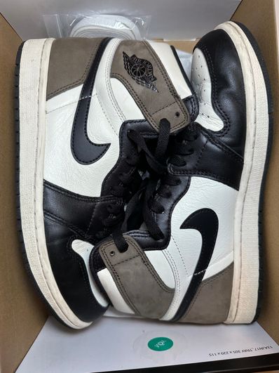 Nike Air Jordan 1 High OG "Sail/Dark Mocha/Black"