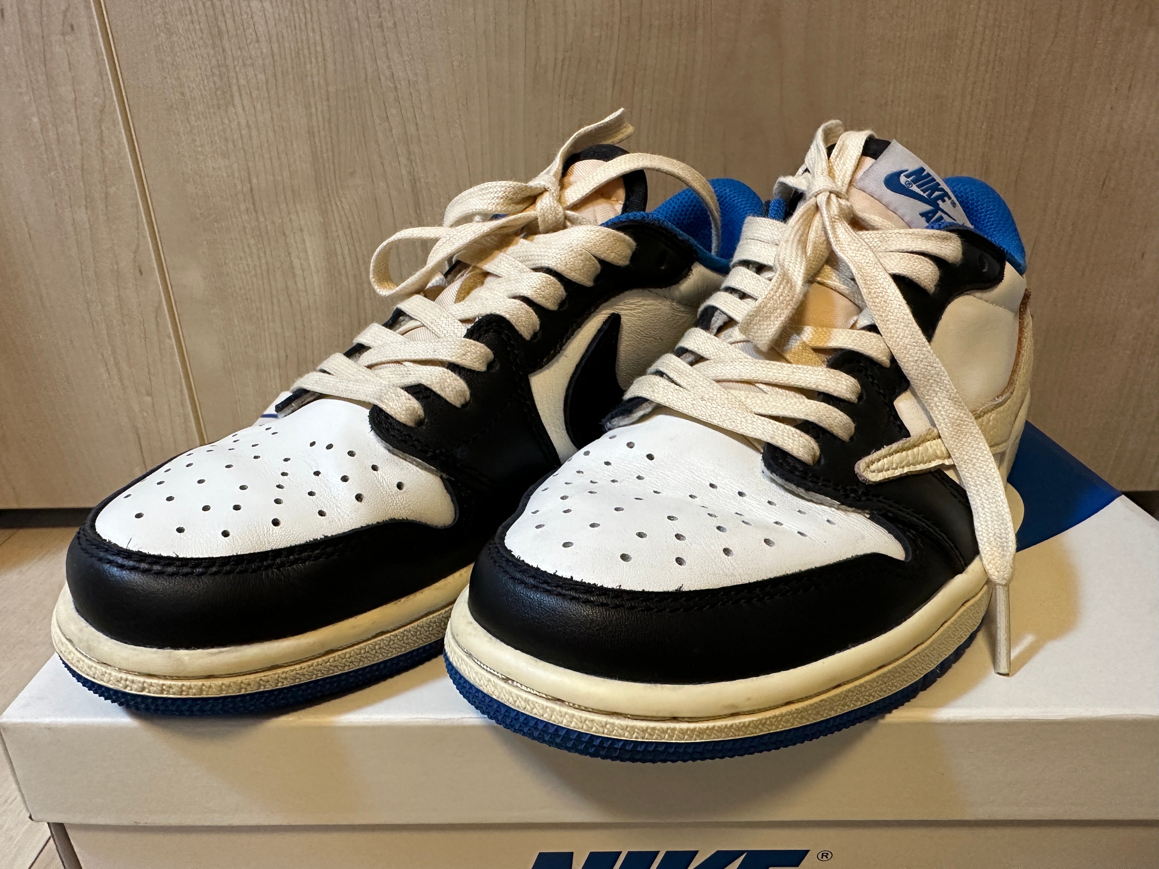 Travis Scott × fragment design × Nike Air Jordan 1 Low OG SP "Military Blue"