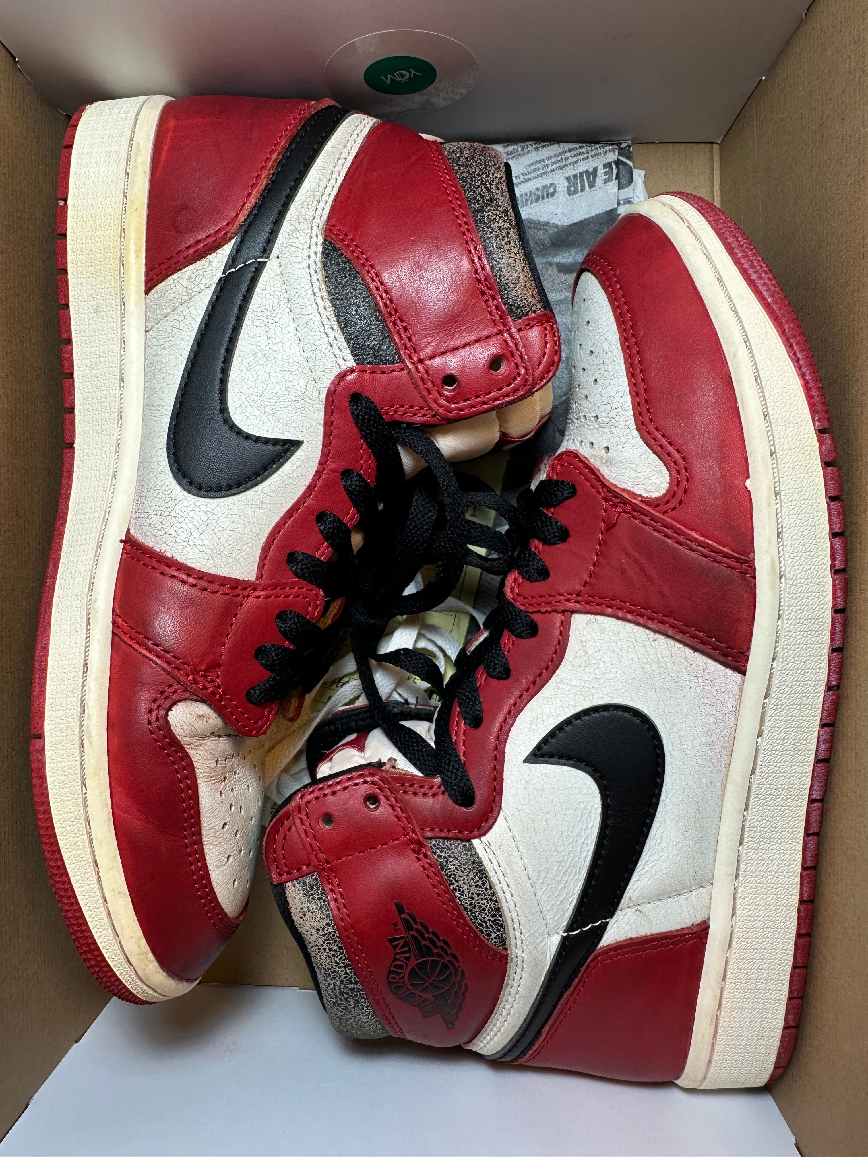 Nike Air Jordan 1 High OG "Lost & Found/Chicago"