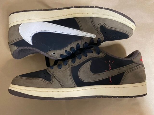 Travis Scott × Nike Air Jordan 1 Low OG SP-T "Black/Dark Mocha"