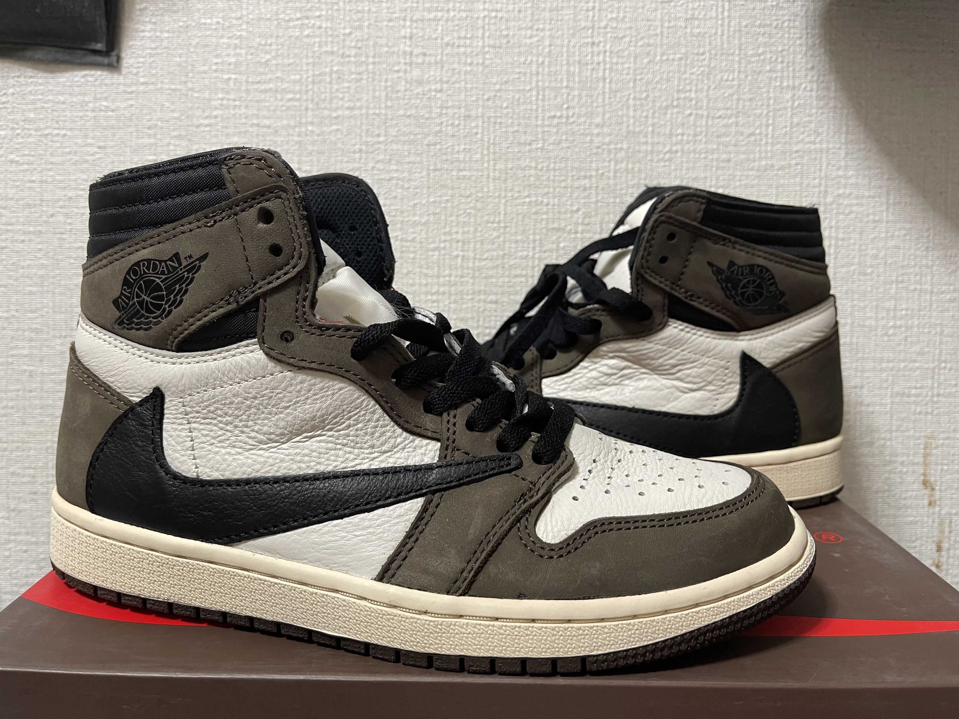 Travis Scott × Nike Air Jordan 1 Retro High OG TS SP "Sail/Dark Mocha"