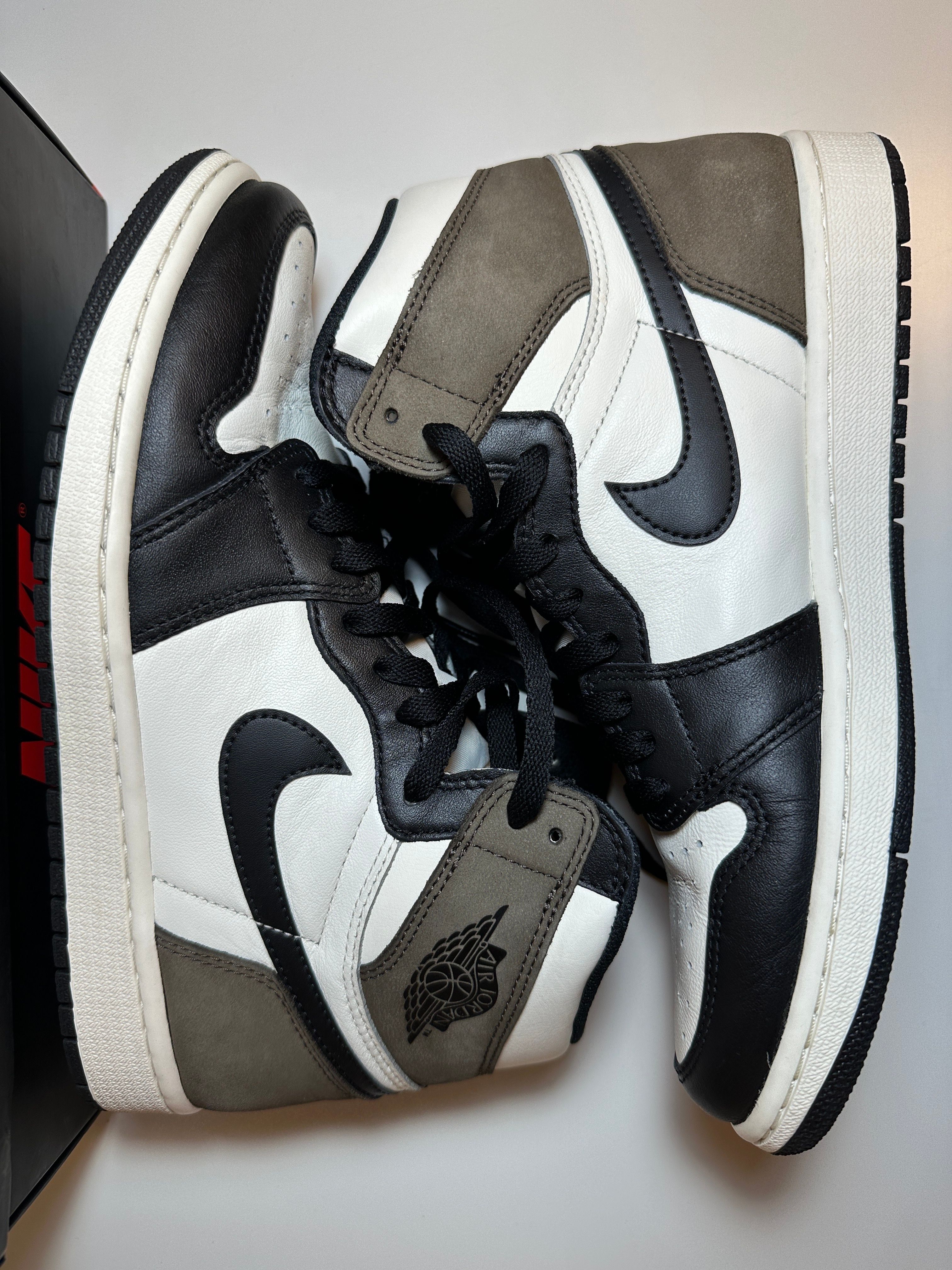 Nike Air Jordan 1 High OG "Sail/Dark Mocha/Black"