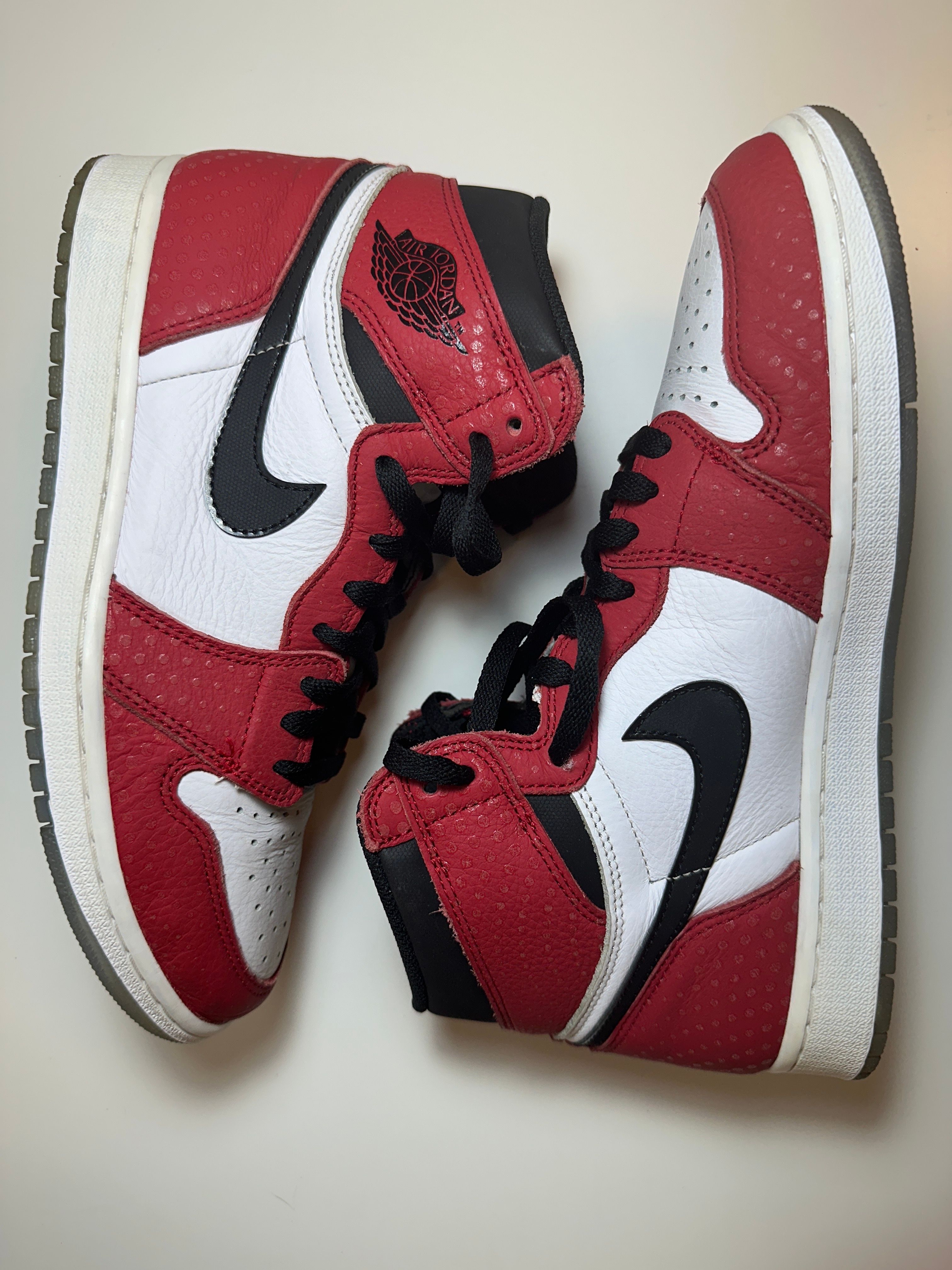 Spiderman × Nike Air Jordan 1 Origin Story "Gym Red/White/Photo Blue/Black"