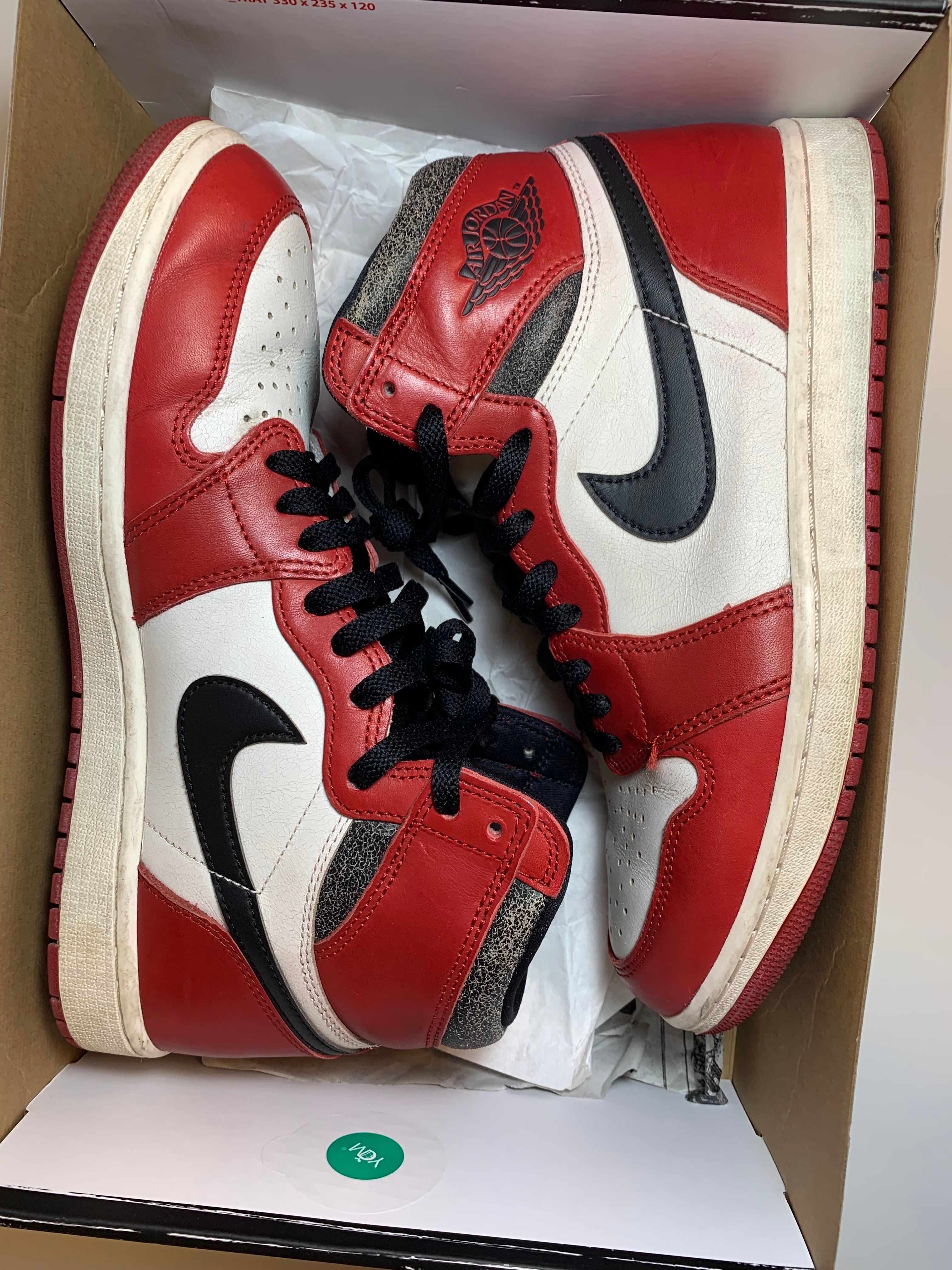 Nike Air Jordan 1 High OG "Lost & Found/Chicago"