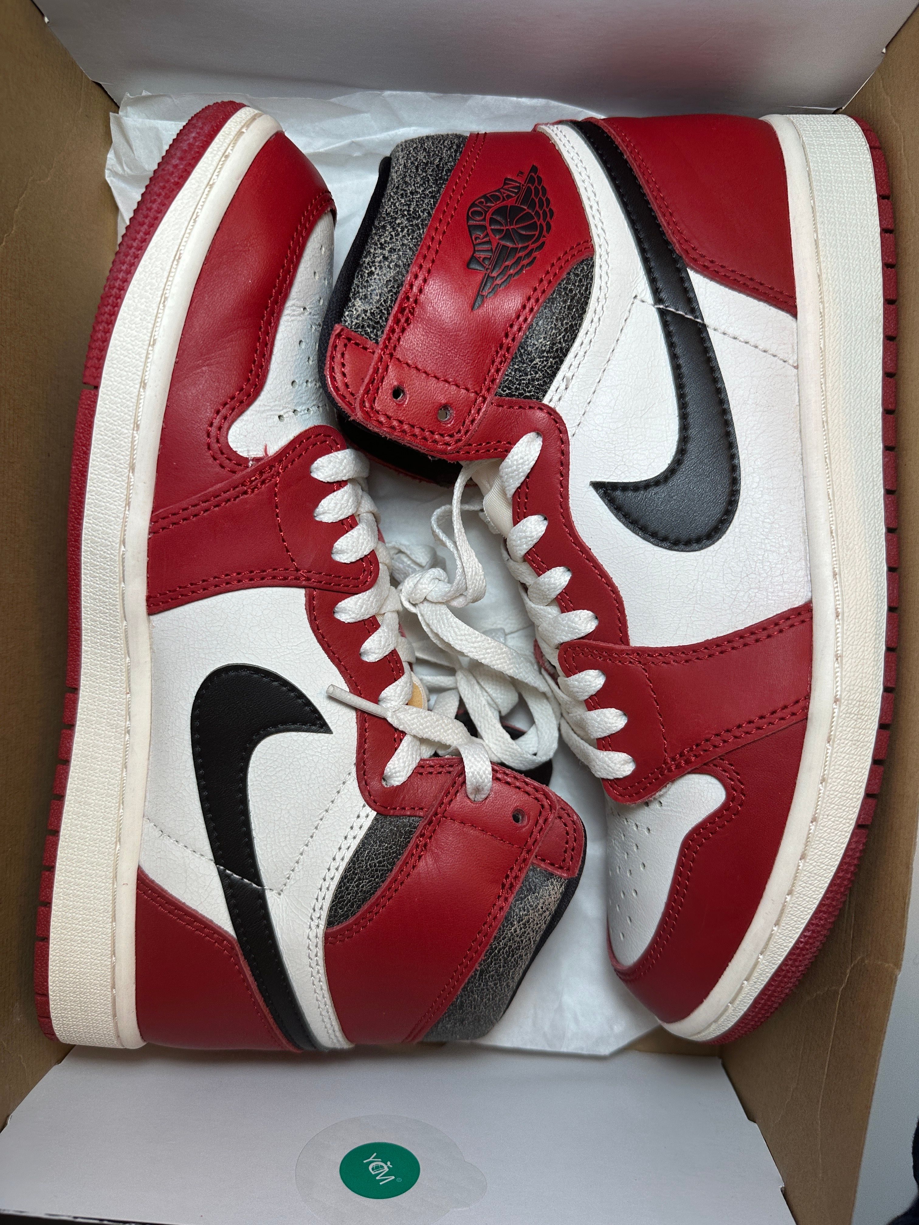 Nike Air Jordan 1 High OG "Lost & Found/Chicago"