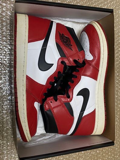 Nike Air Jordan 1 Retro High "Chicago" (2015)