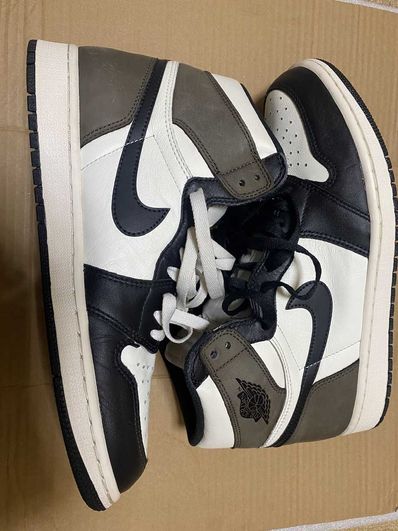 Nike Air Jordan 1 High OG "Sail/Dark Mocha/Black"