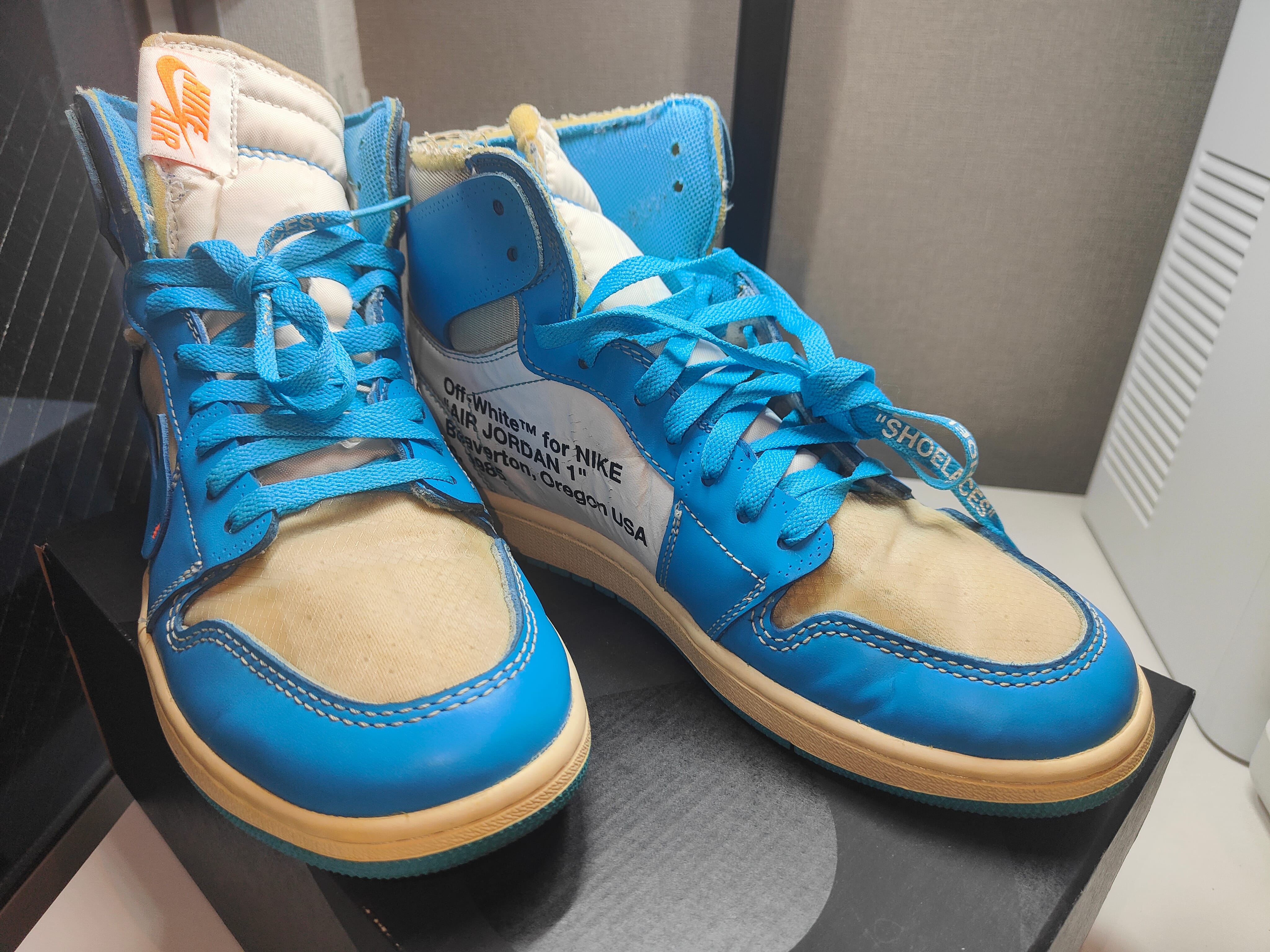 Off-White × Nike Air Jordan 1 High UNC "White/Dark Powder Blue"