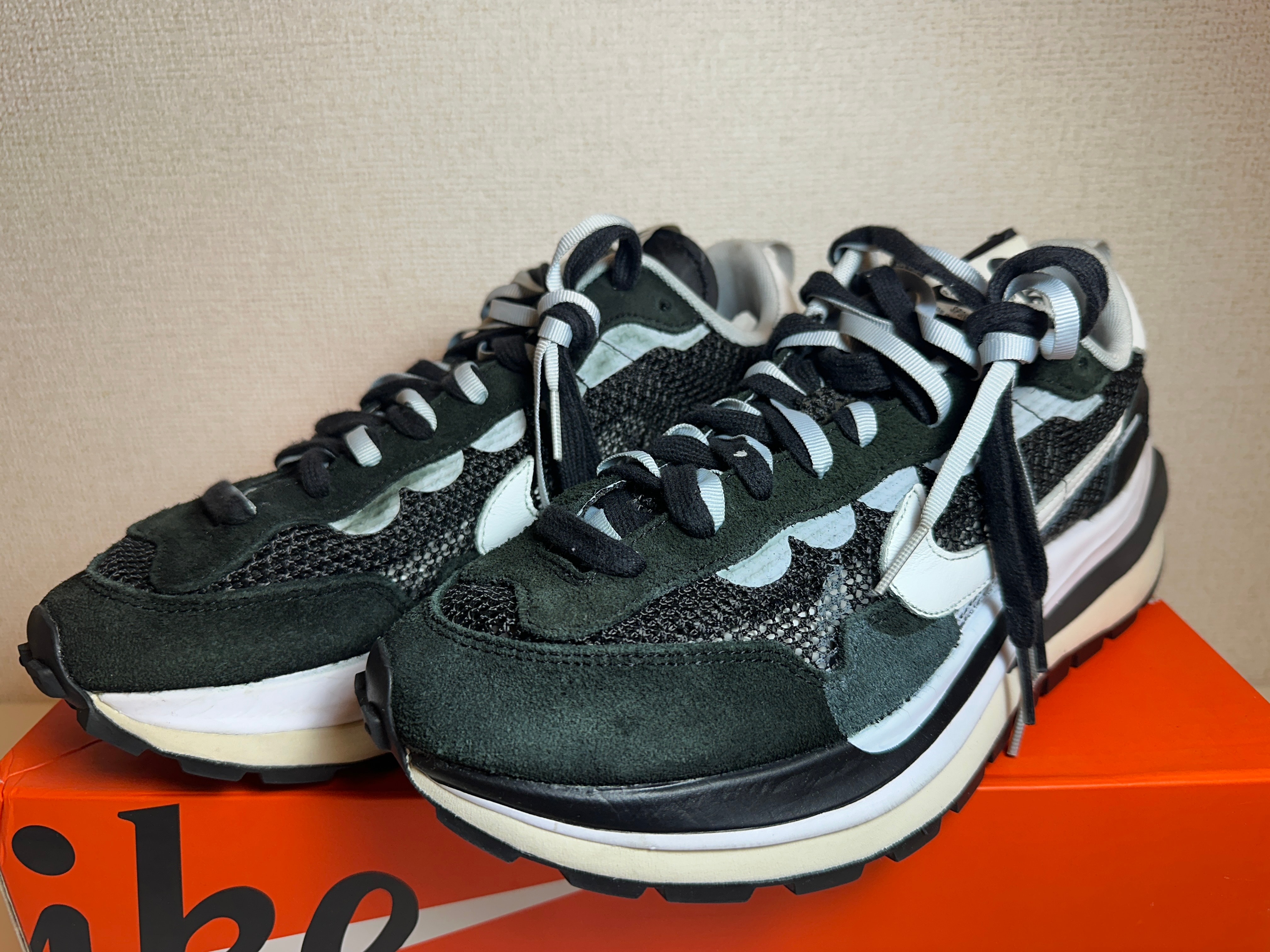 sacai × Nike Vapor Waffle "Black and White"